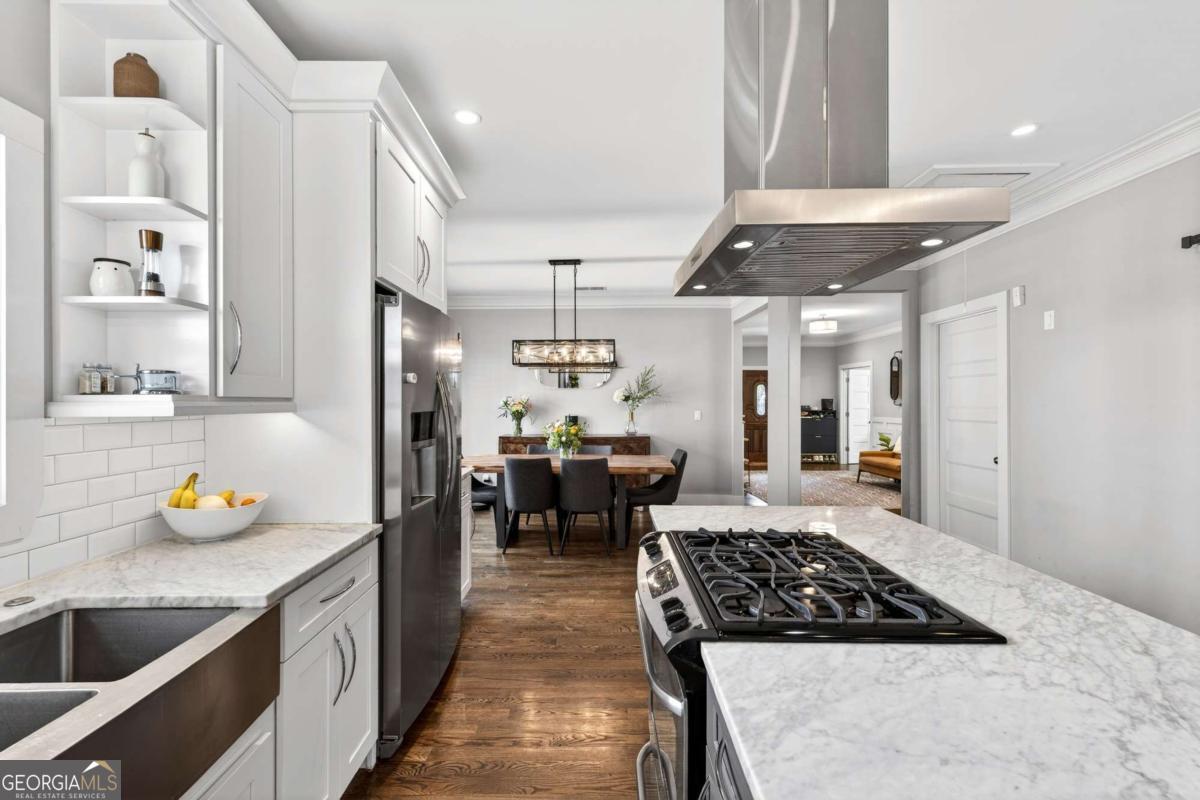 20 Sanderson Street NE Atlanta GA 30307
