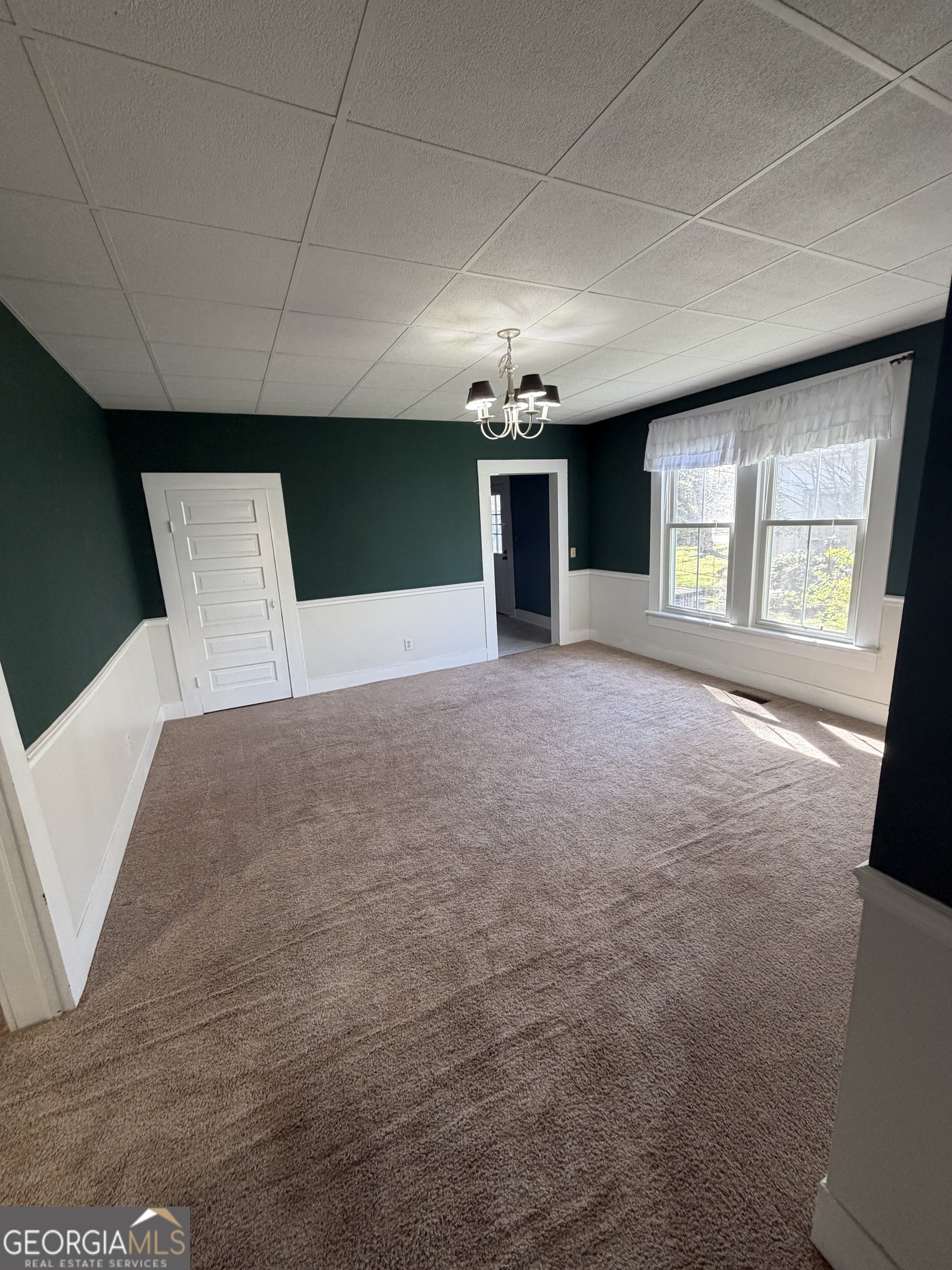 151 S Tusten Street Elberton GA 30635
