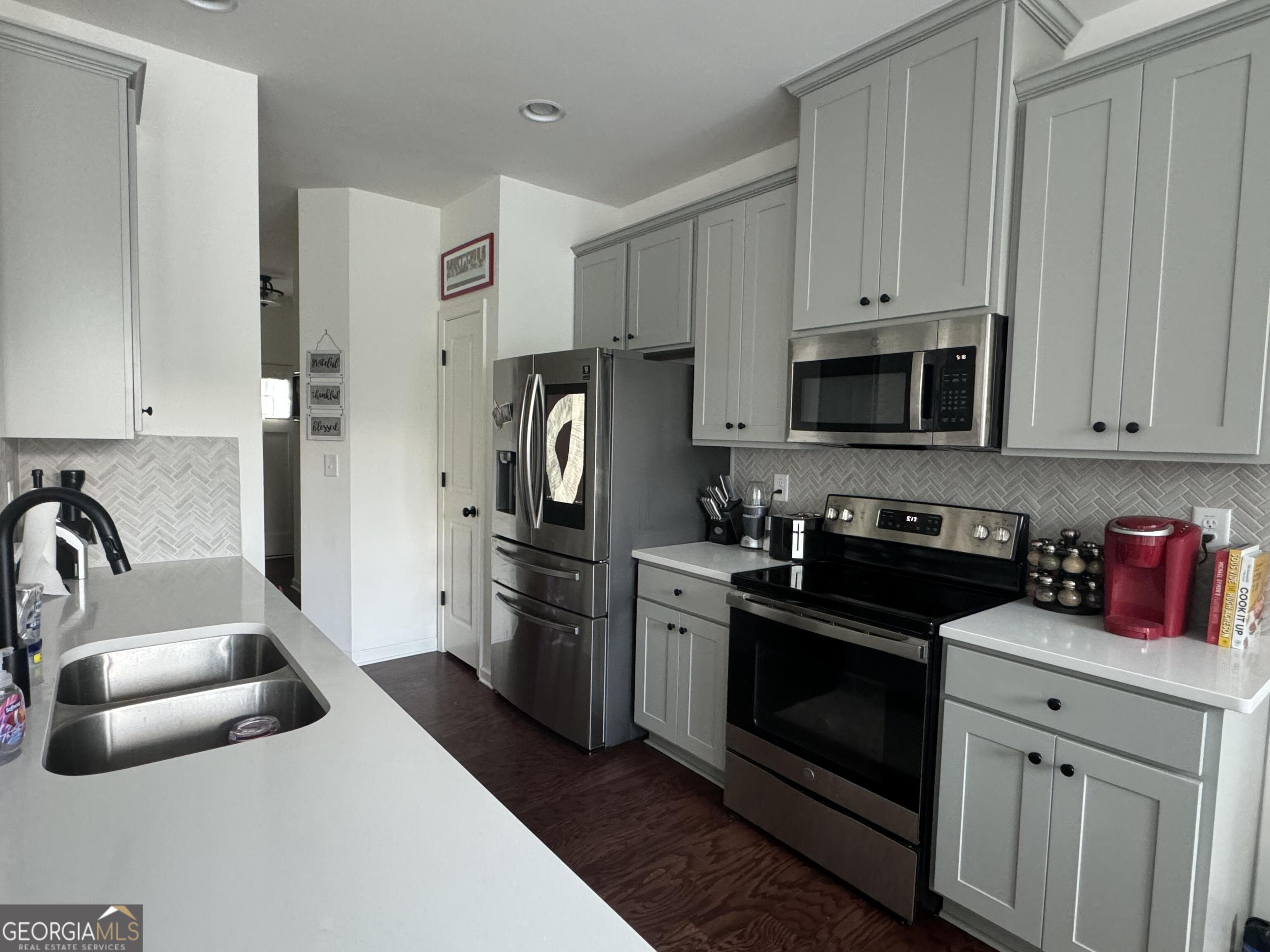 844 Venture Way SW Atlanta GA 30331