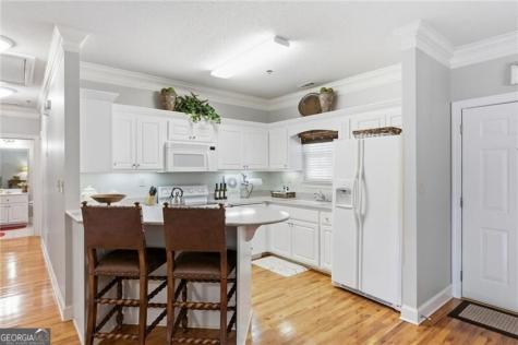 92 Gleneagle Court Clayton GA 30525