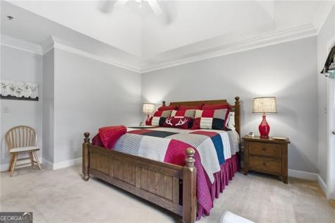 92 Gleneagle Court Clayton GA 30525