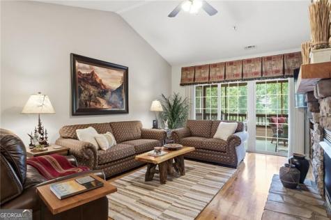 92 Gleneagle Court Clayton GA 30525