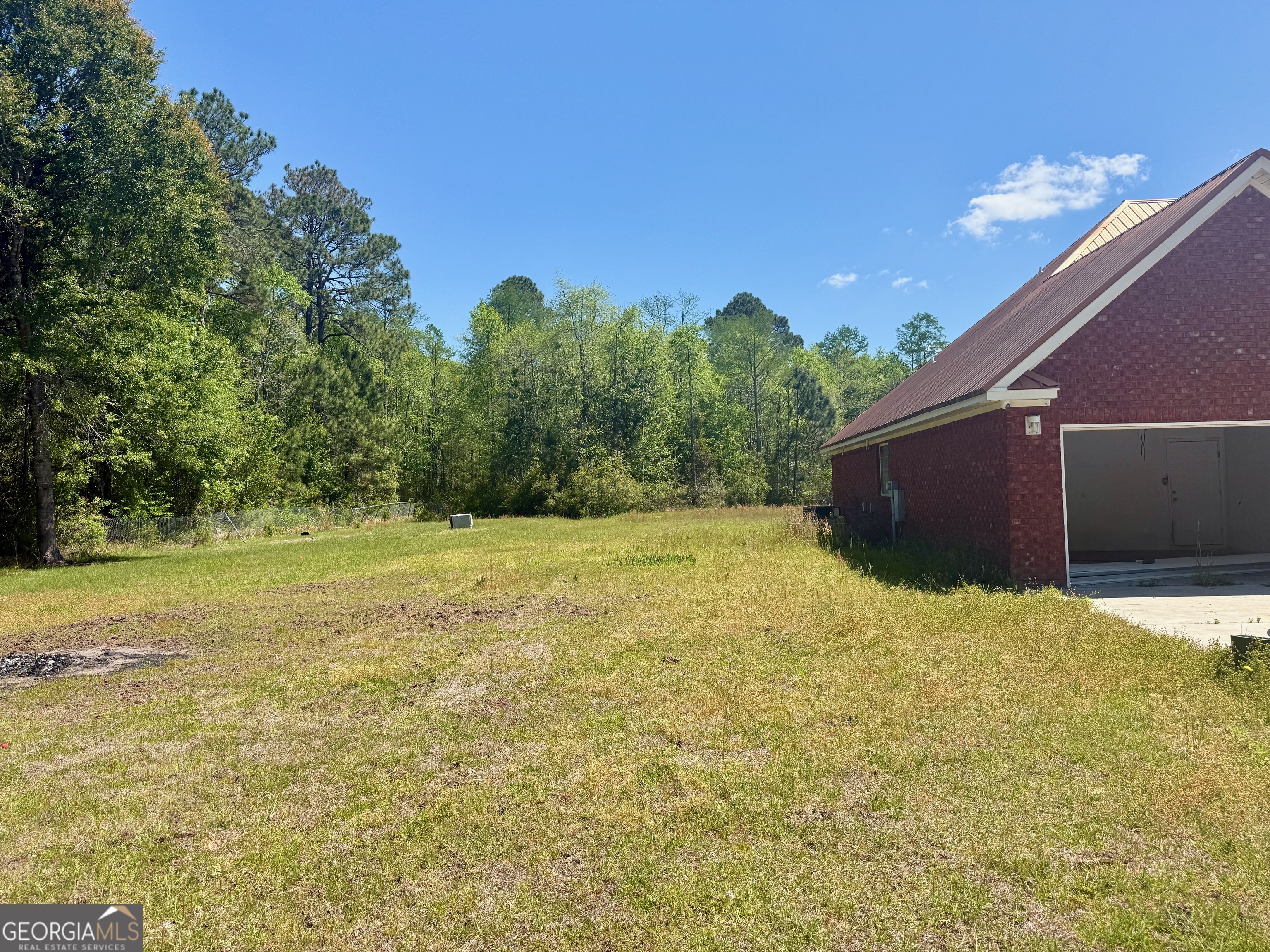 43 Razor Back Road Hinesville GA 31313