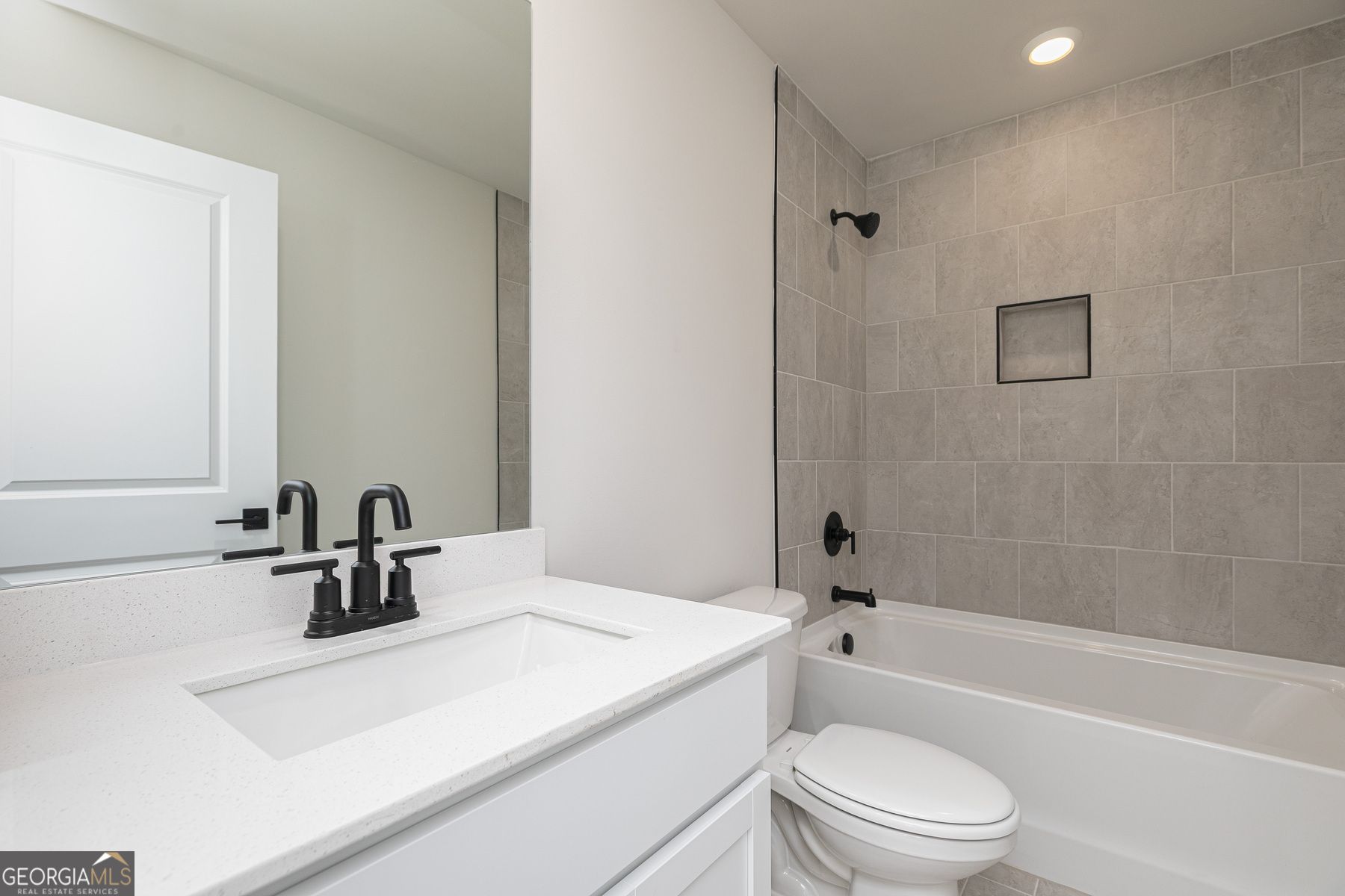 586 Cantrell Drive Dallas GA 30157