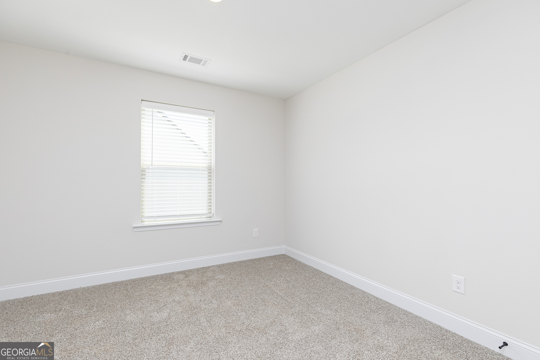 586 Cantrell Drive Dallas GA 30157