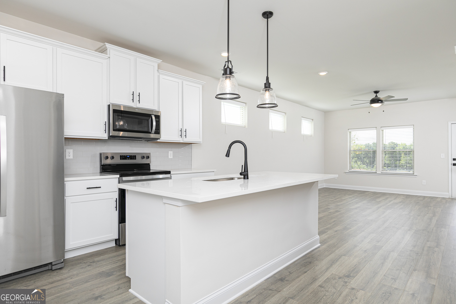 586 Cantrell Drive Dallas GA 30157