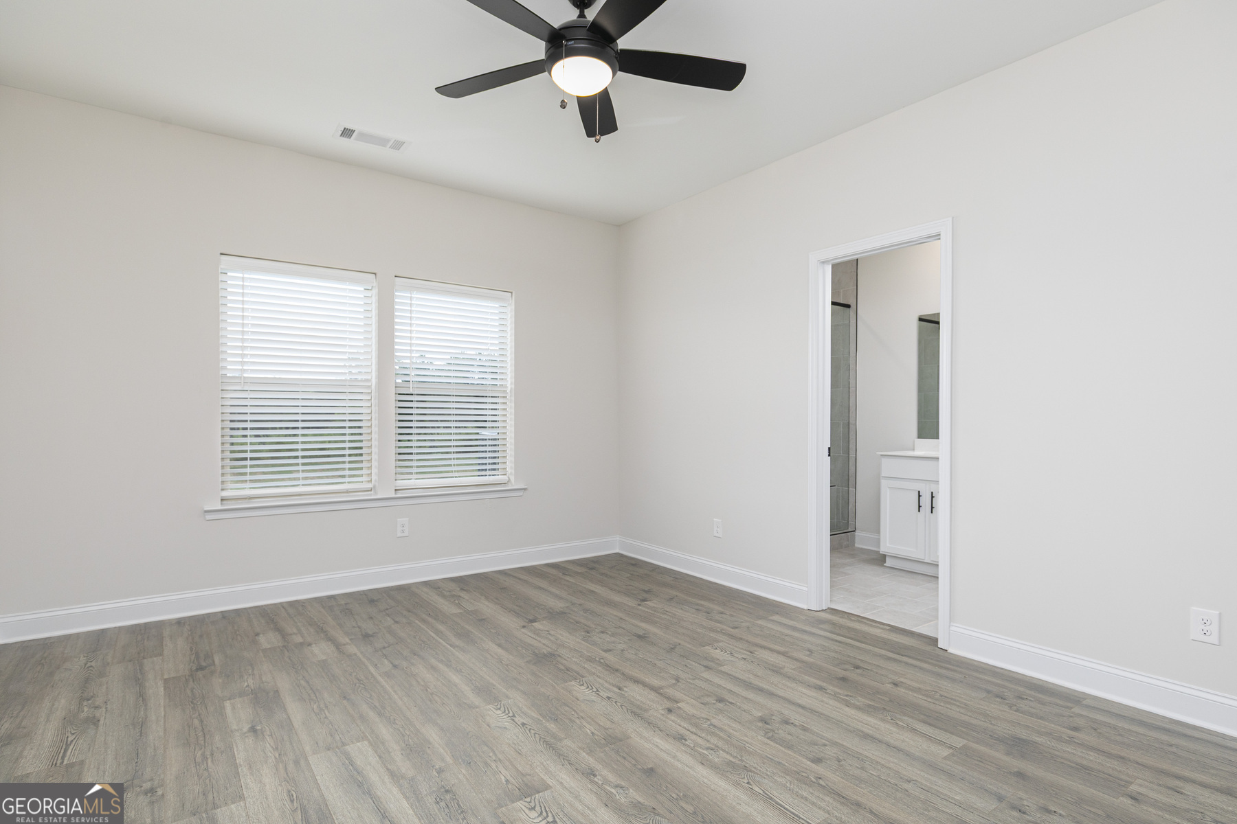 586 Cantrell Drive Dallas GA 30157