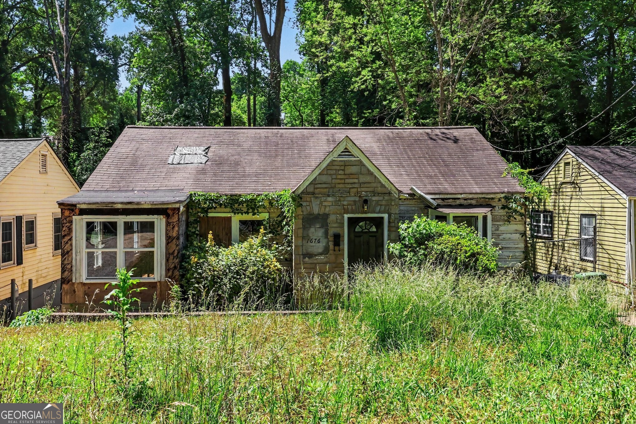 1676 S Olympian Way SW Atlanta GA 30310