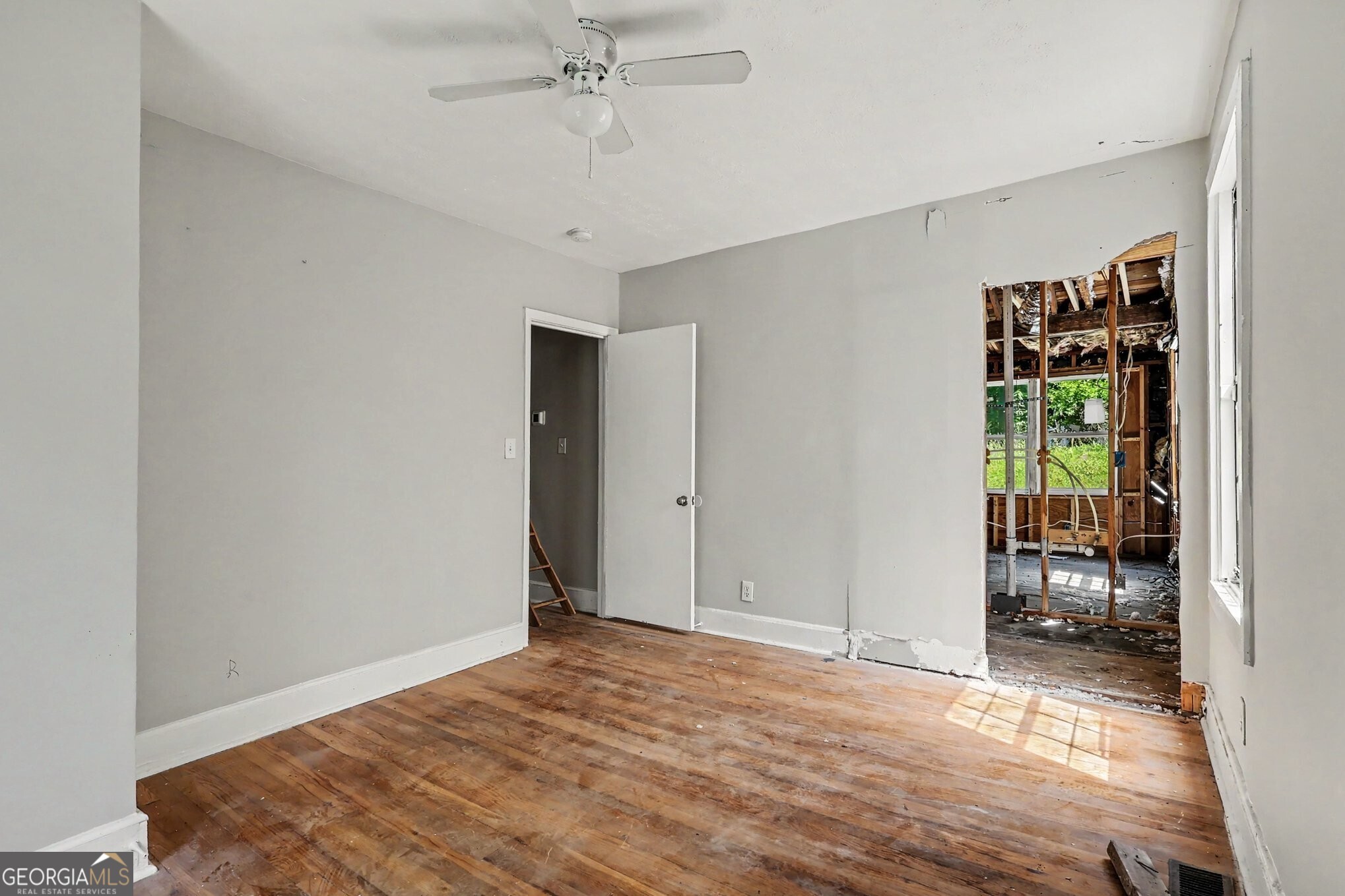 1676 S Olympian Way SW Atlanta GA 30310