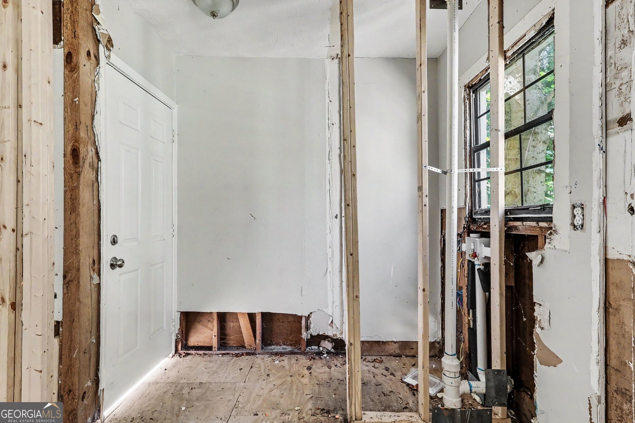 1676 S Olympian Way SW Atlanta GA 30310