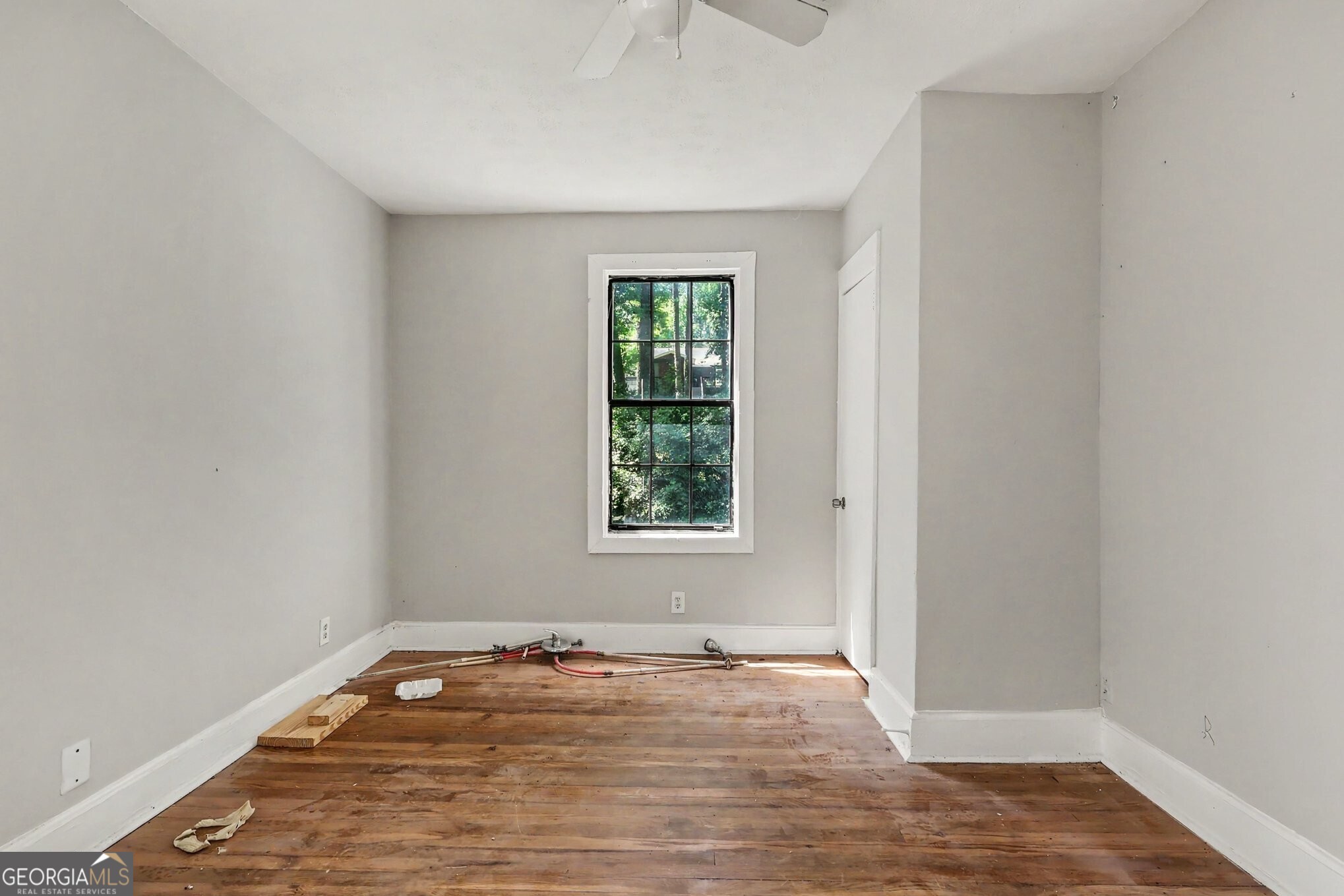 1676 S Olympian Way SW Atlanta GA 30310