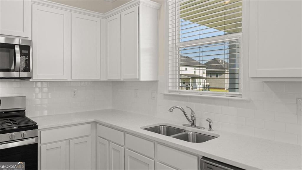 181 Sandy Oak Drive Loganville GA 30052