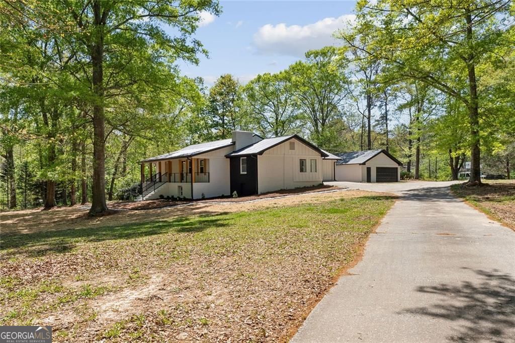 350 Pine Shadows Drive Dallas GA 30157