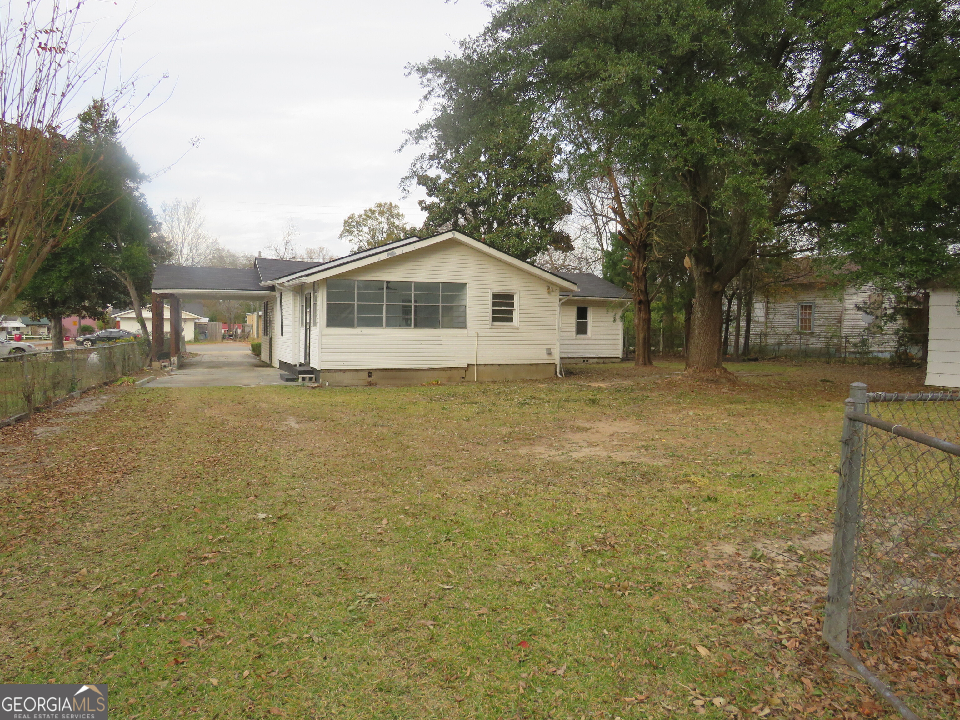 413 W Floyd Street Sandersville GA 31082