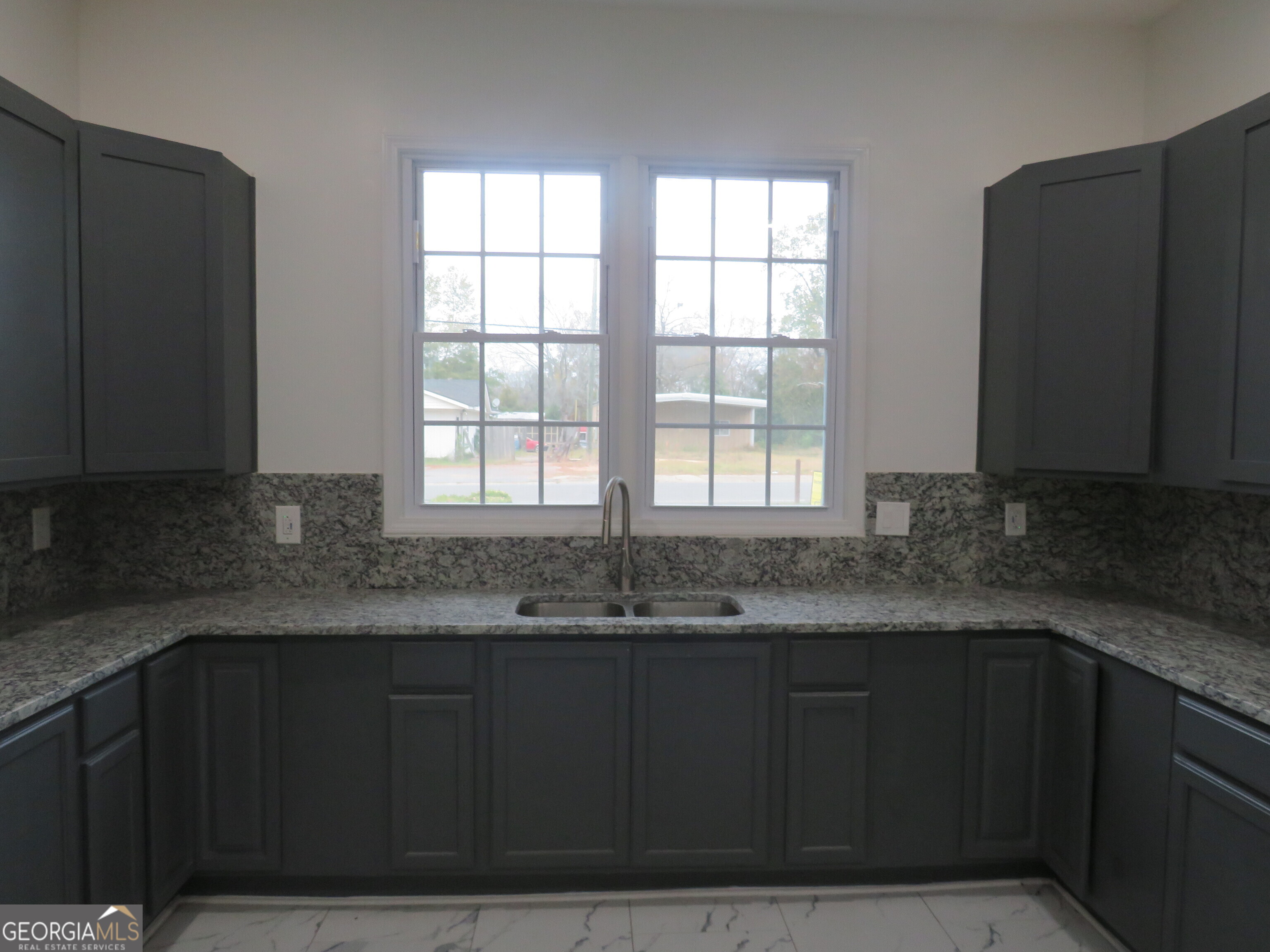 413 W Floyd Street Sandersville GA 31082