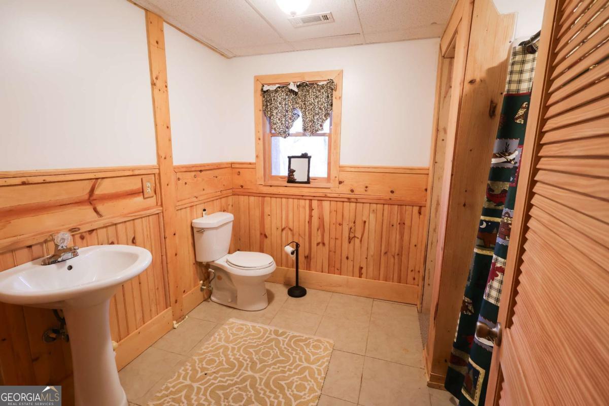 143 Hidden Lake Circle Ellijay GA 30536