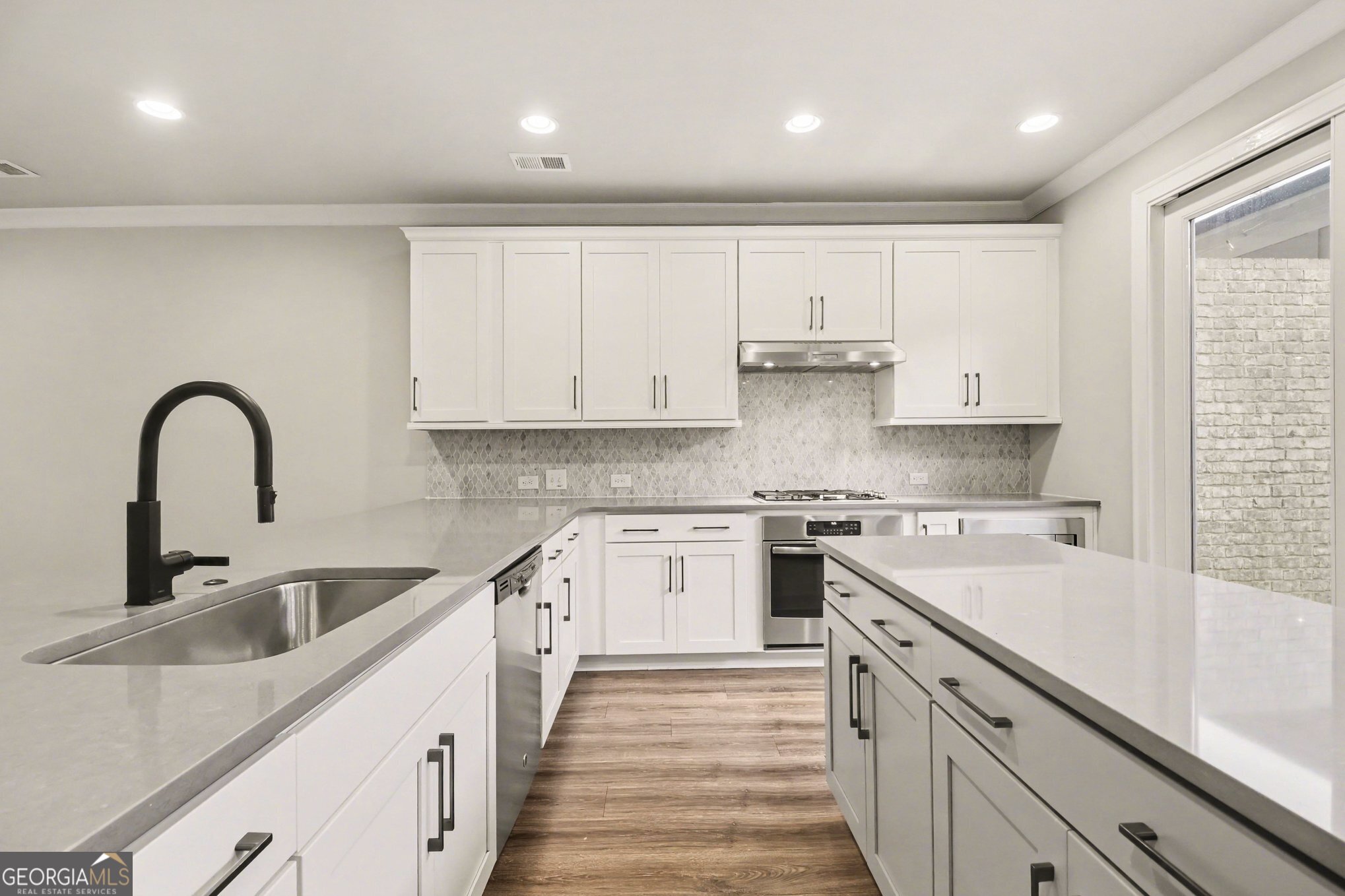 4007 Vickery Glen Roswell GA 30075