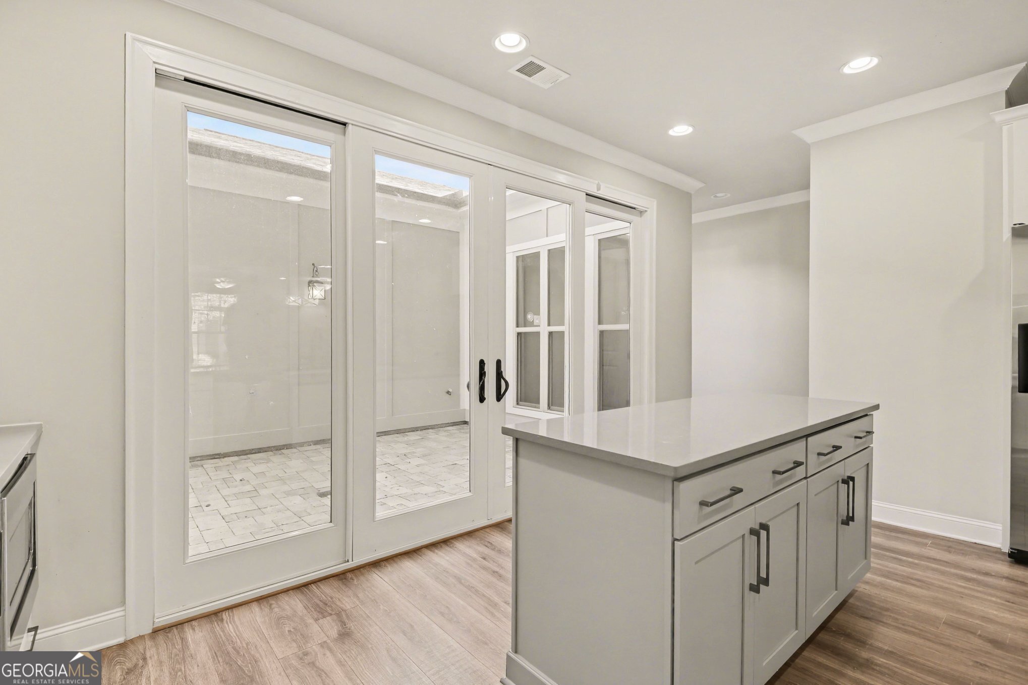 4007 Vickery Glen Roswell GA 30075