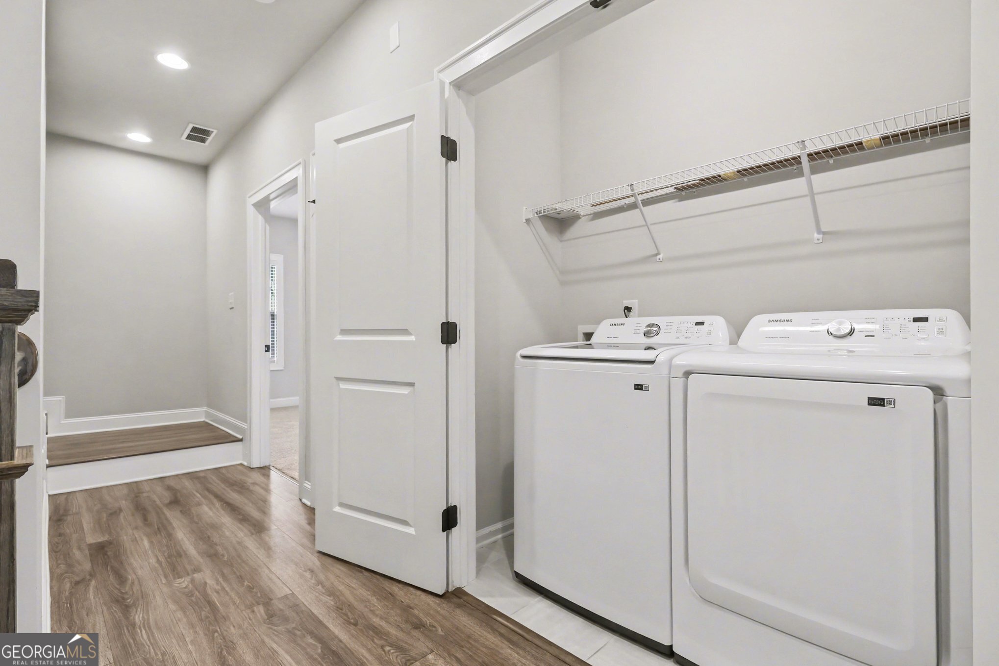 4007 Vickery Glen Roswell GA 30075