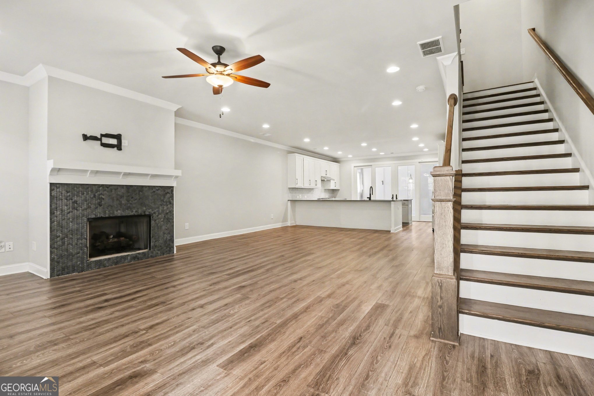 4007 Vickery Glen Roswell GA 30075