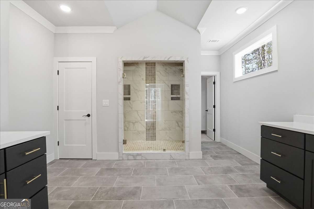 196 Red June Lane Clarkesville GA 30523