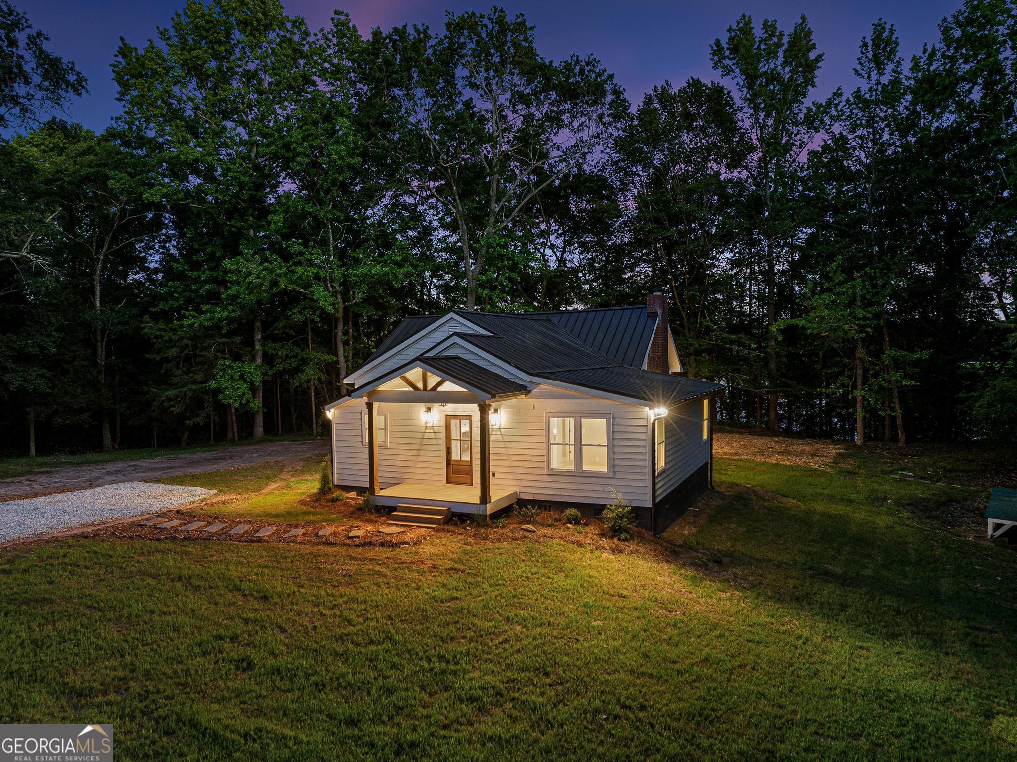 182 Cherry Rose Lane Hartwell GA 30643