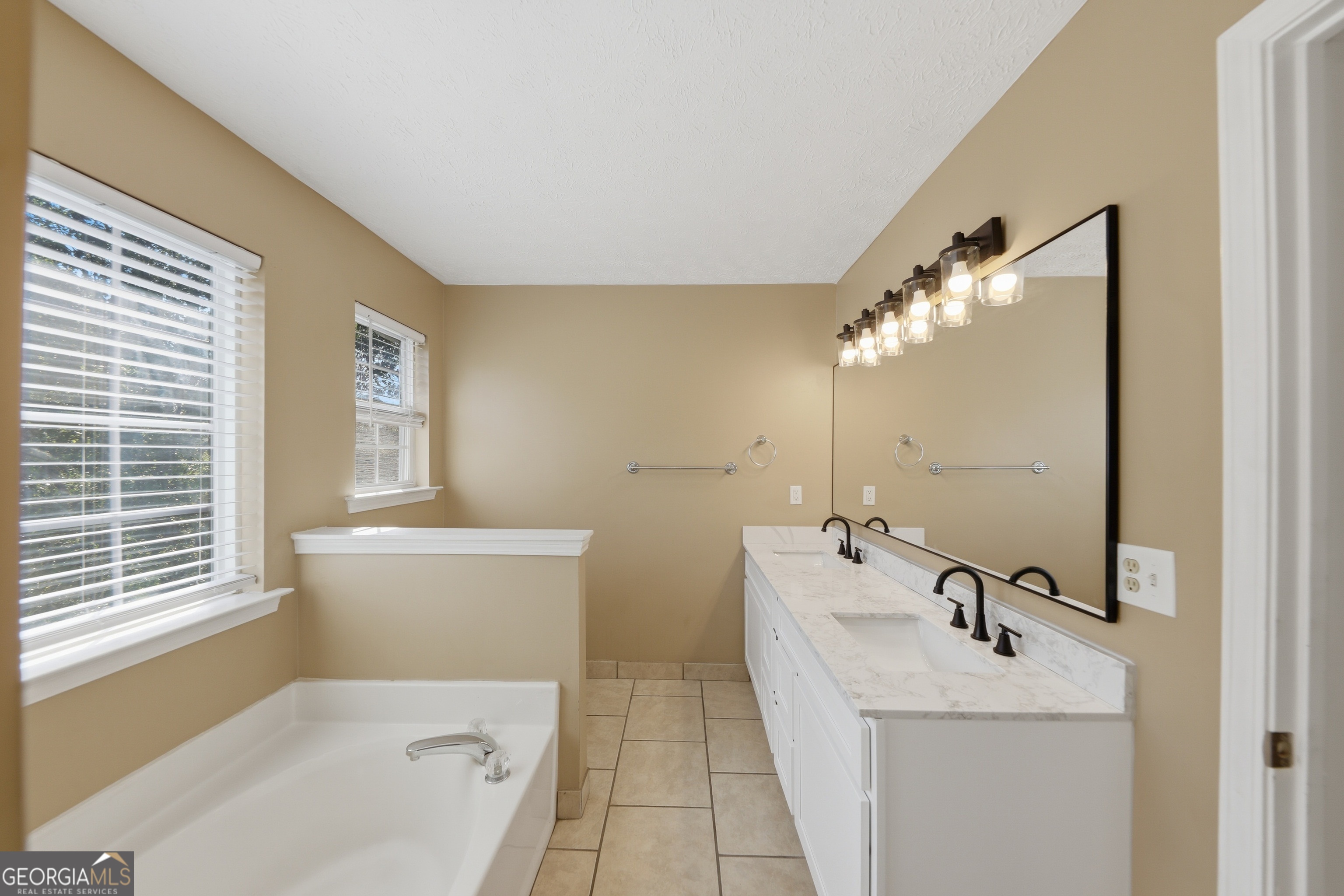 19 Kacey Court Powder Springs GA 30127