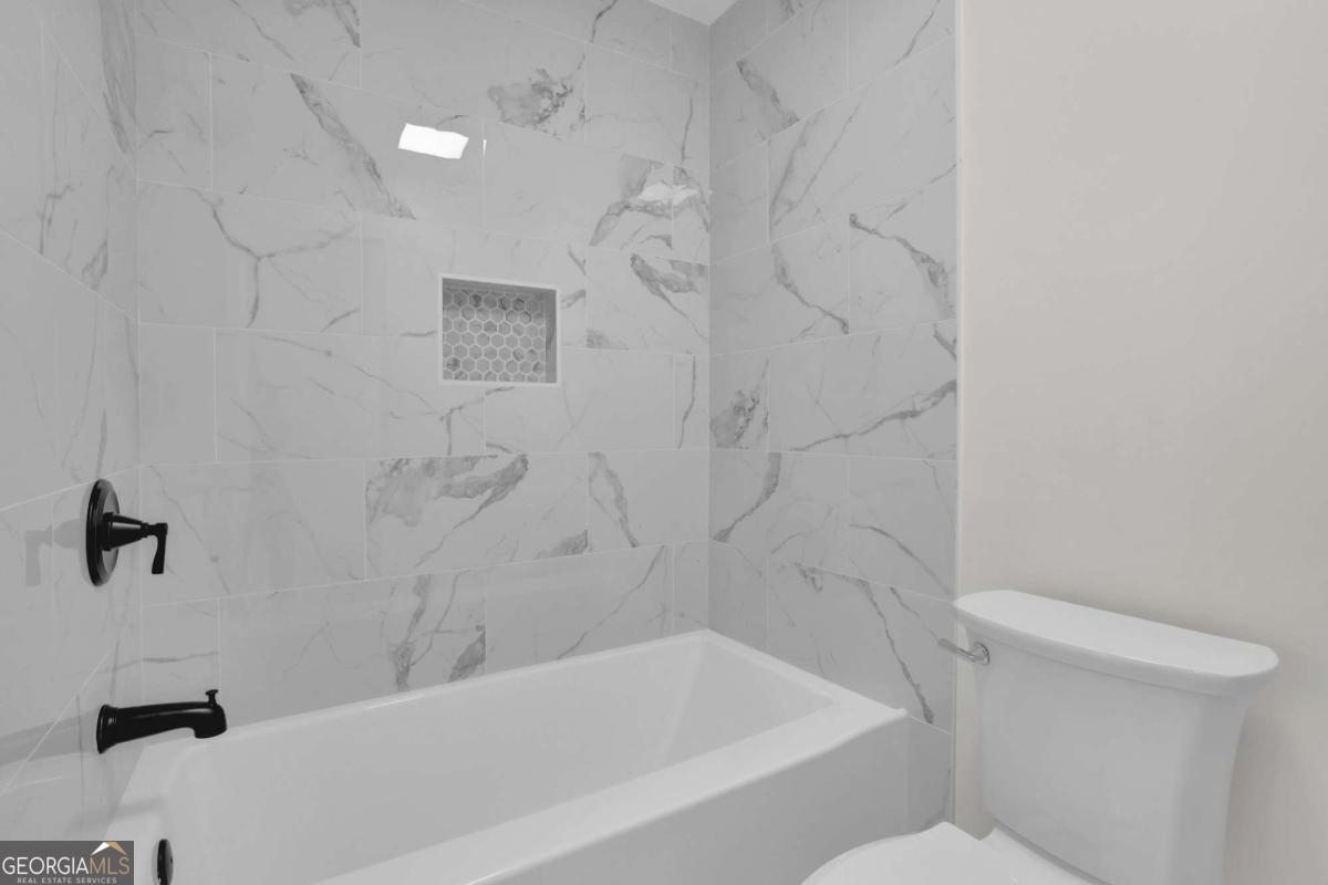 3 Highland Park Lane NE Atlanta GA 30306