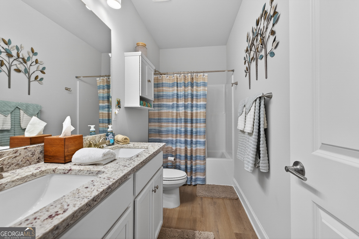 118 Golden Oaks Drive Hartwell GA 30643