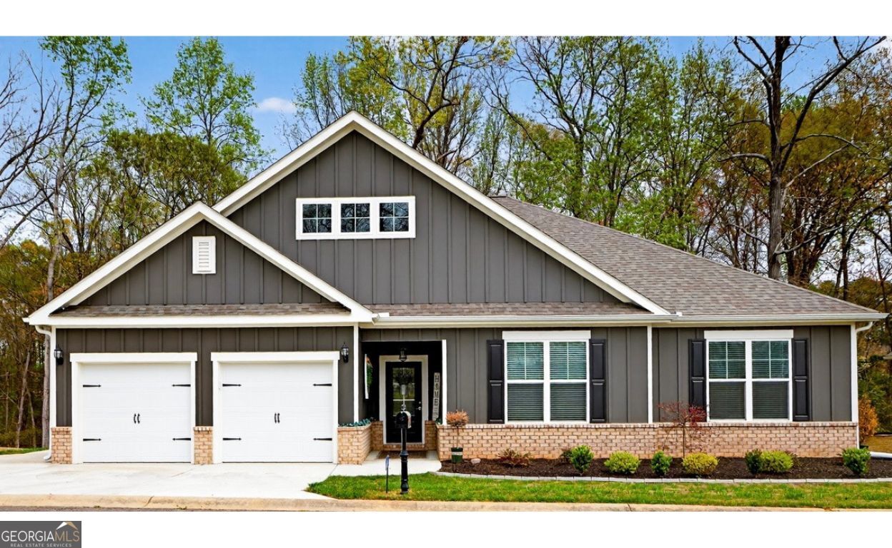 118 Golden Oaks Drive Hartwell GA 30643