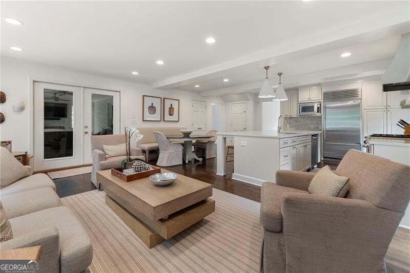 3092 Rhodenhaven Drive NW Atlanta GA 30327
