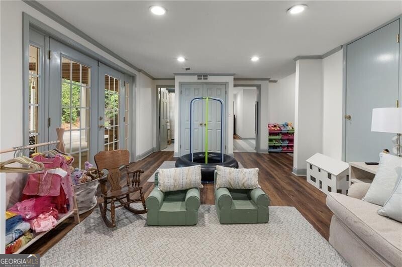 3092 Rhodenhaven Drive NW Atlanta GA 30327