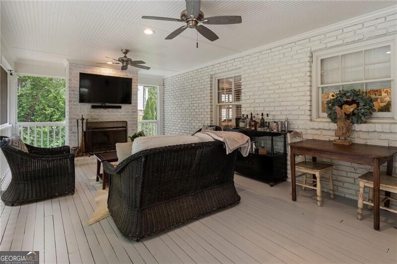 3092 Rhodenhaven Drive NW Atlanta GA 30327