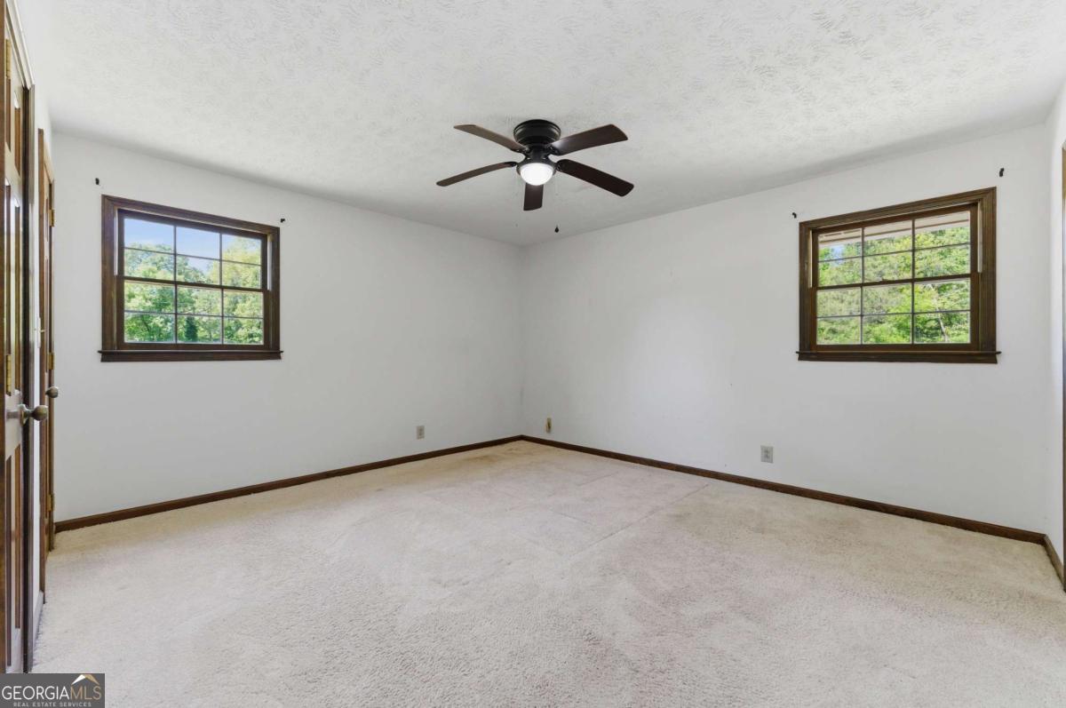 2485 Maple Street Snellville GA 30078