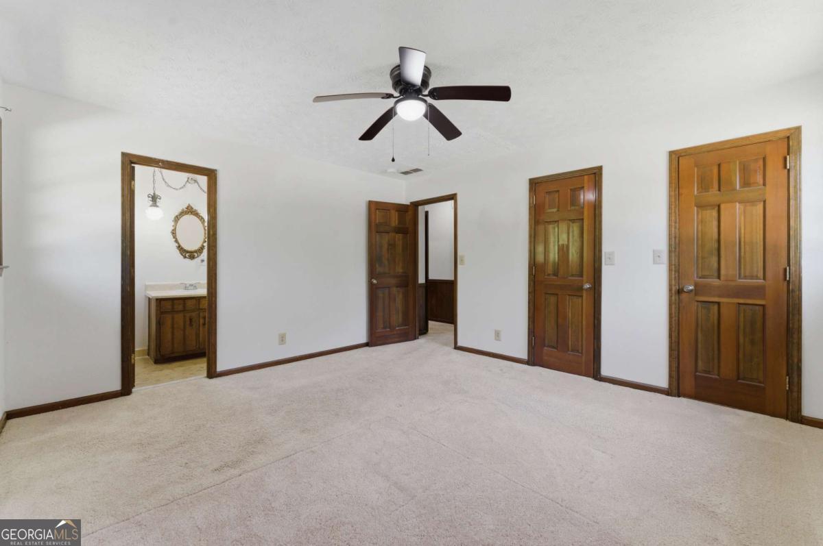 2485 Maple Street Snellville GA 30078