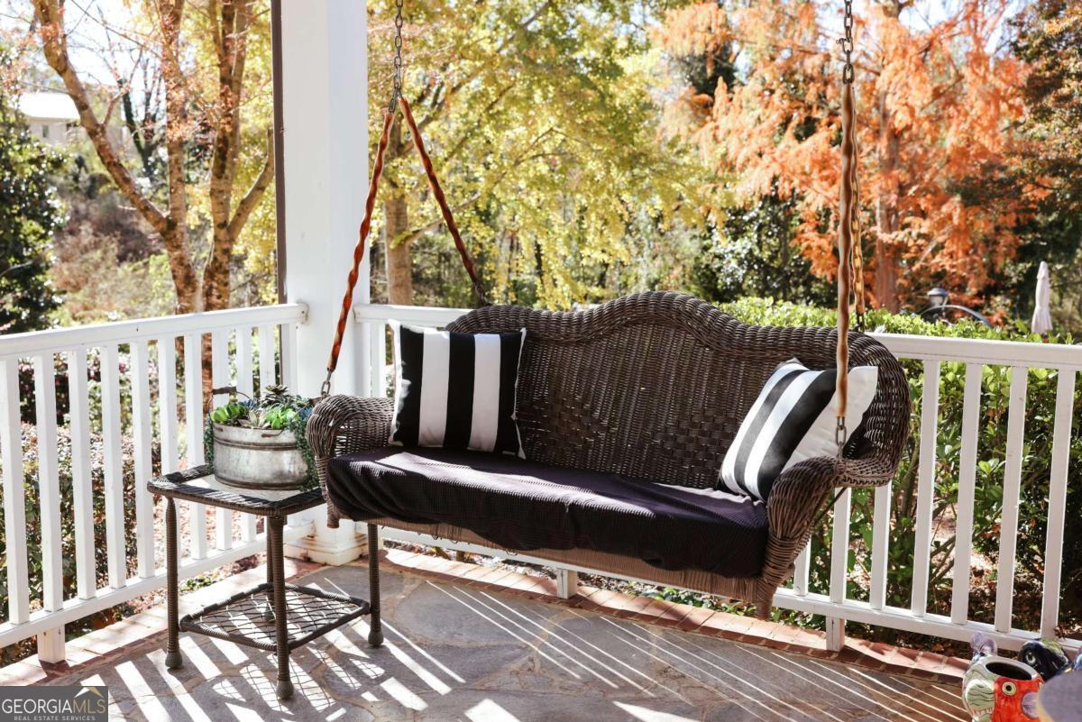 255 Plum Nelly Road Athens GA 30606