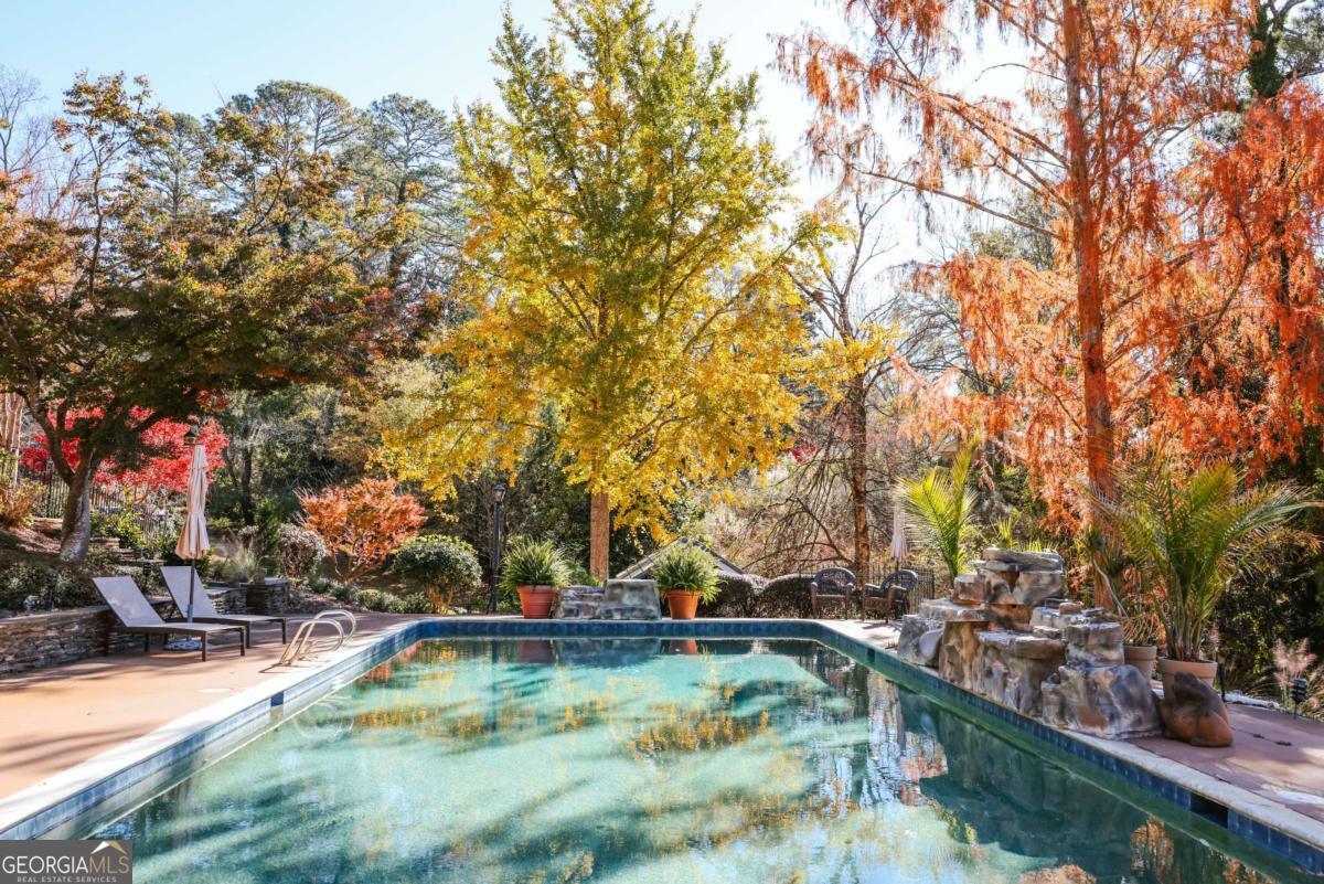 255 Plum Nelly Road Athens GA 30606