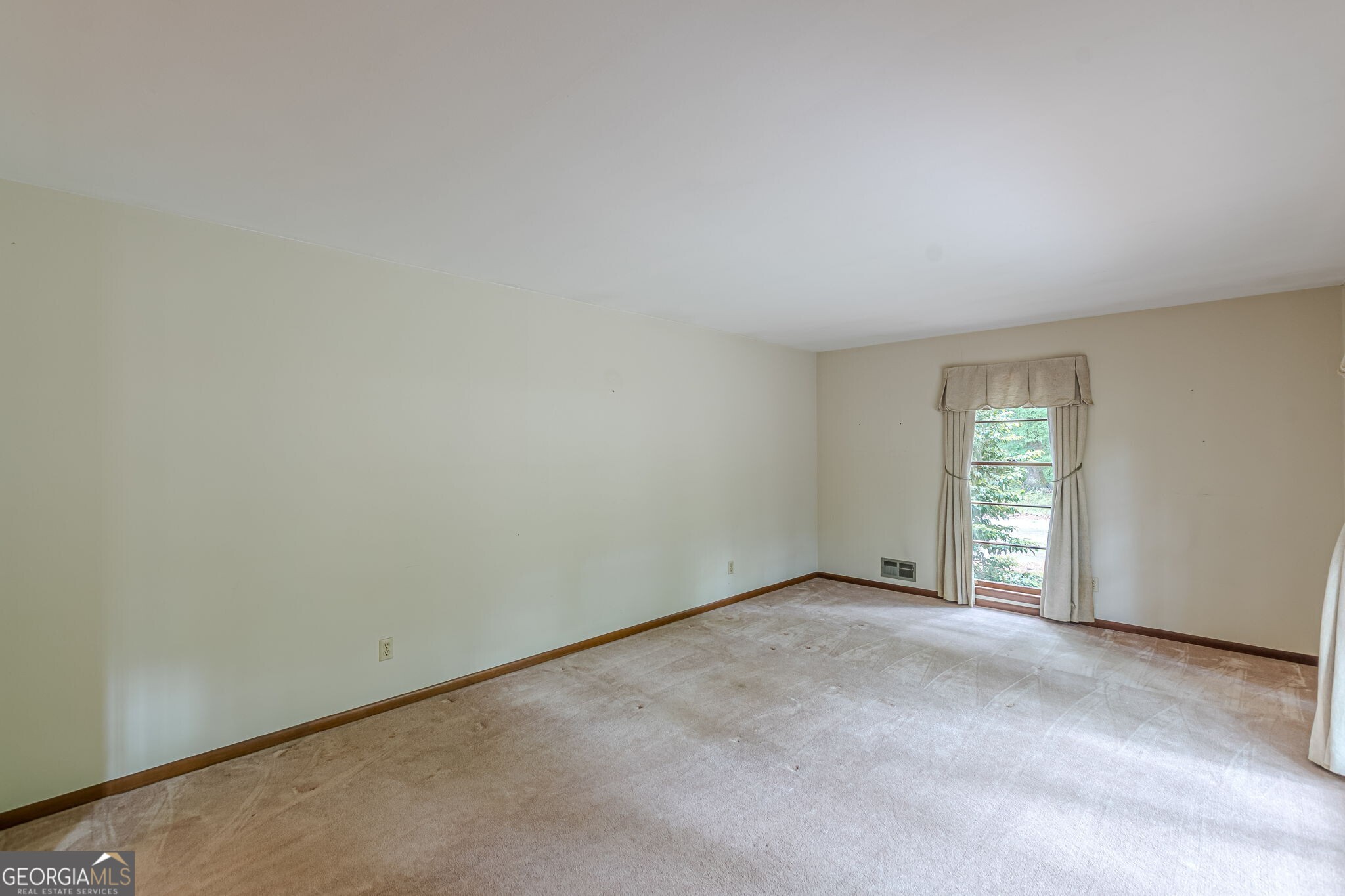 5817 Little Mountain Drive Ellenwood GA 30294