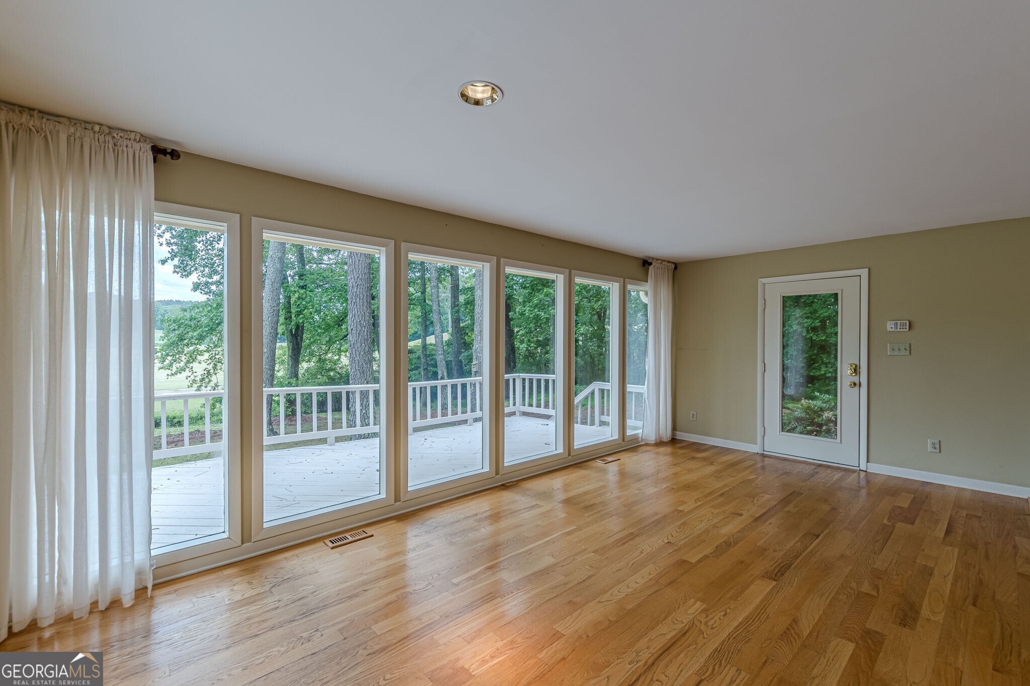 5817 Little Mountain Drive Ellenwood GA 30294