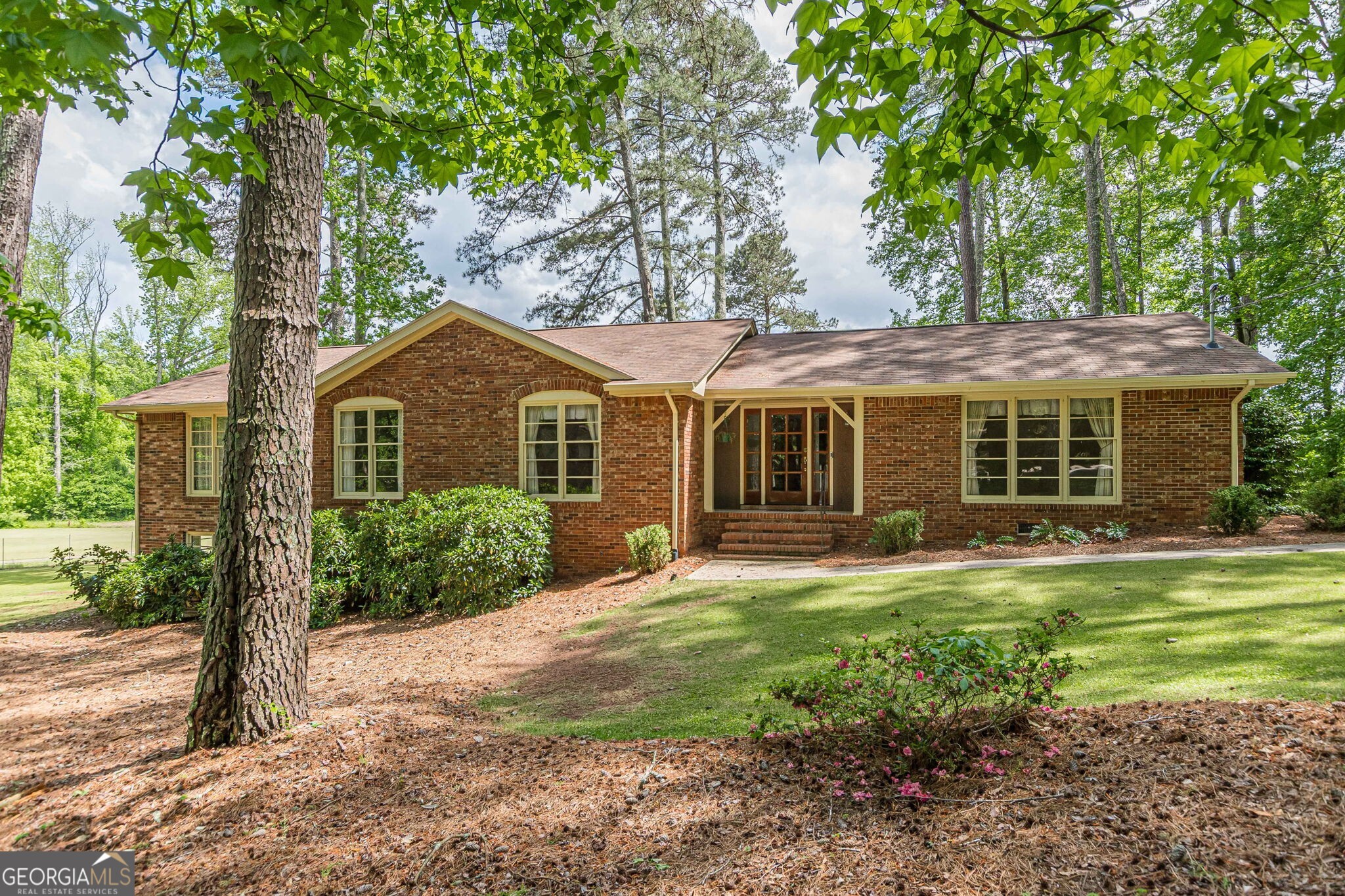 5817 Little Mountain Drive Ellenwood GA 30294
