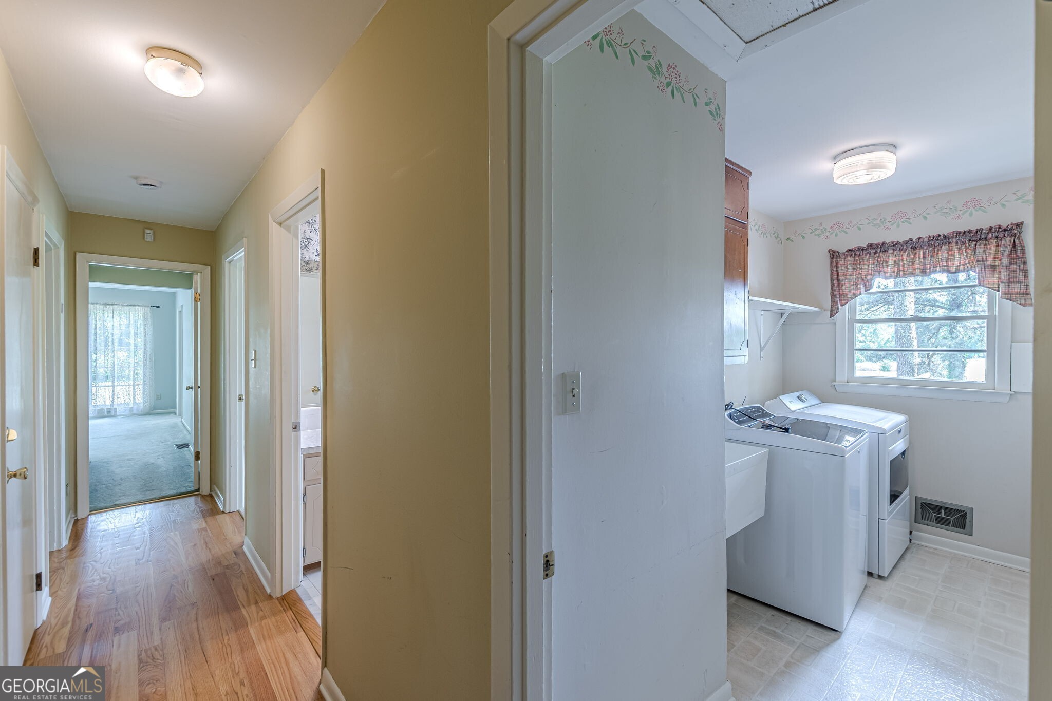 5817 Little Mountain Drive Ellenwood GA 30294