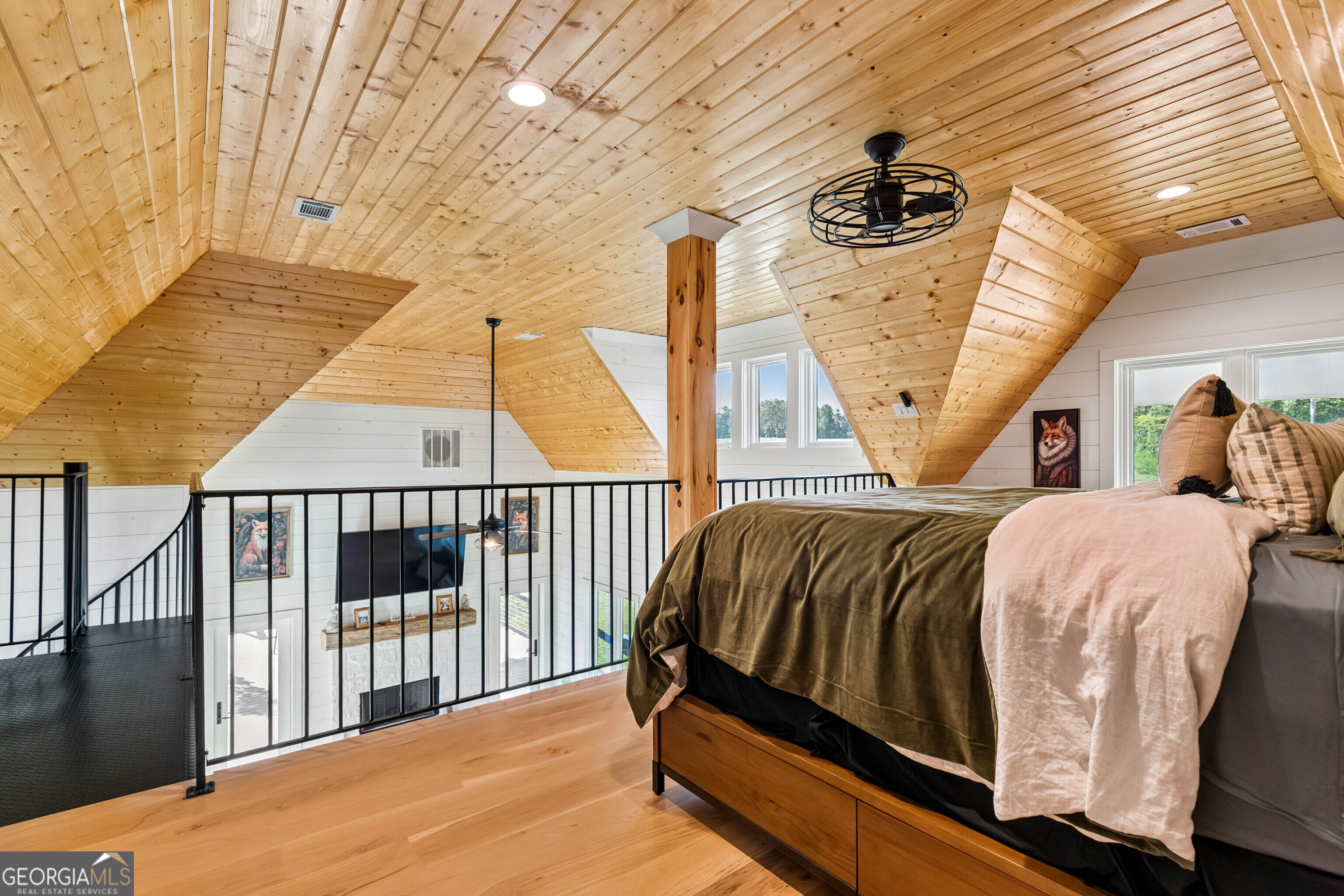 692 Hutchins Wolfskin Road Stephens GA 30667