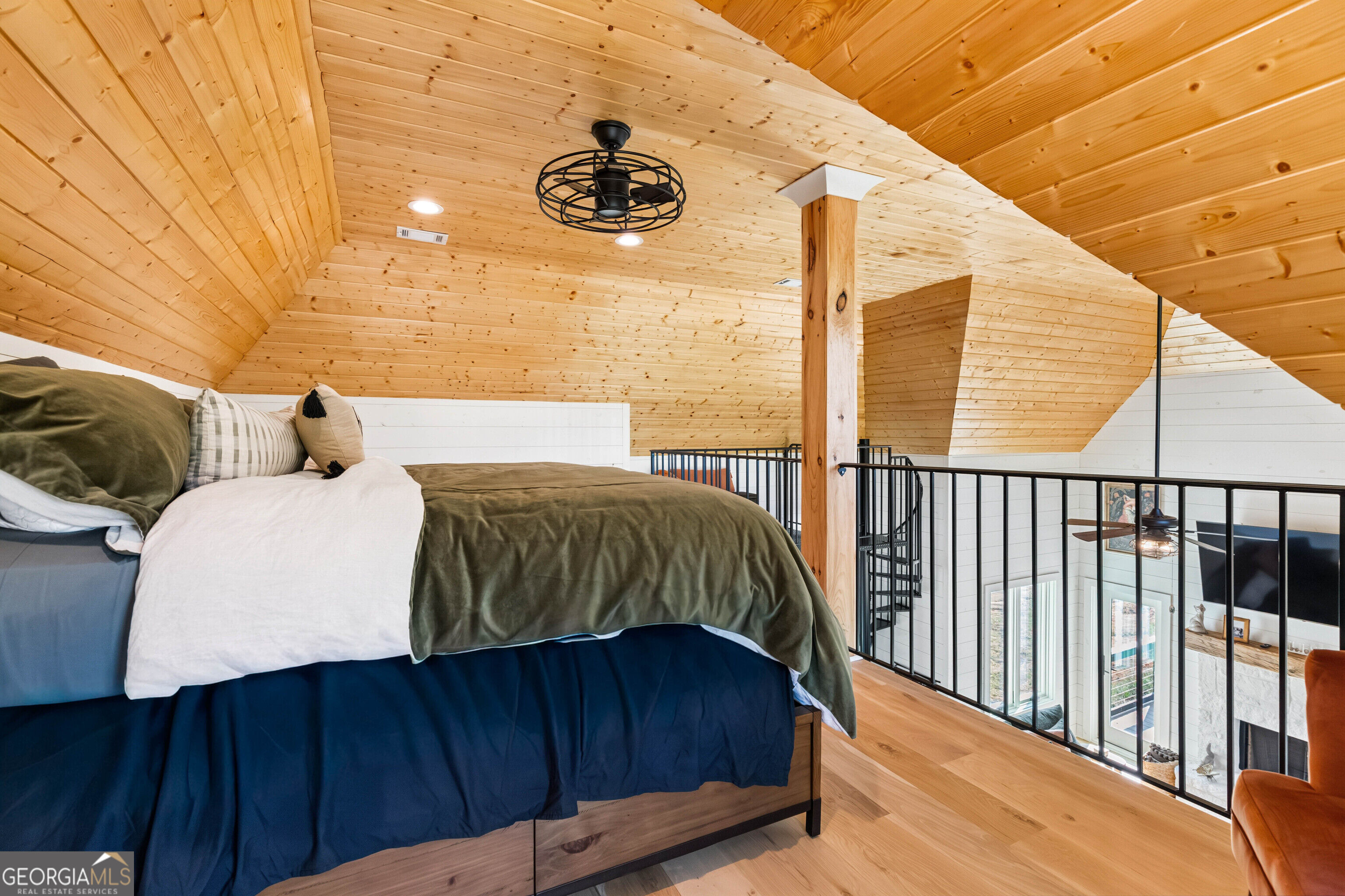 692 Hutchins Wolfskin Road Stephens GA 30667