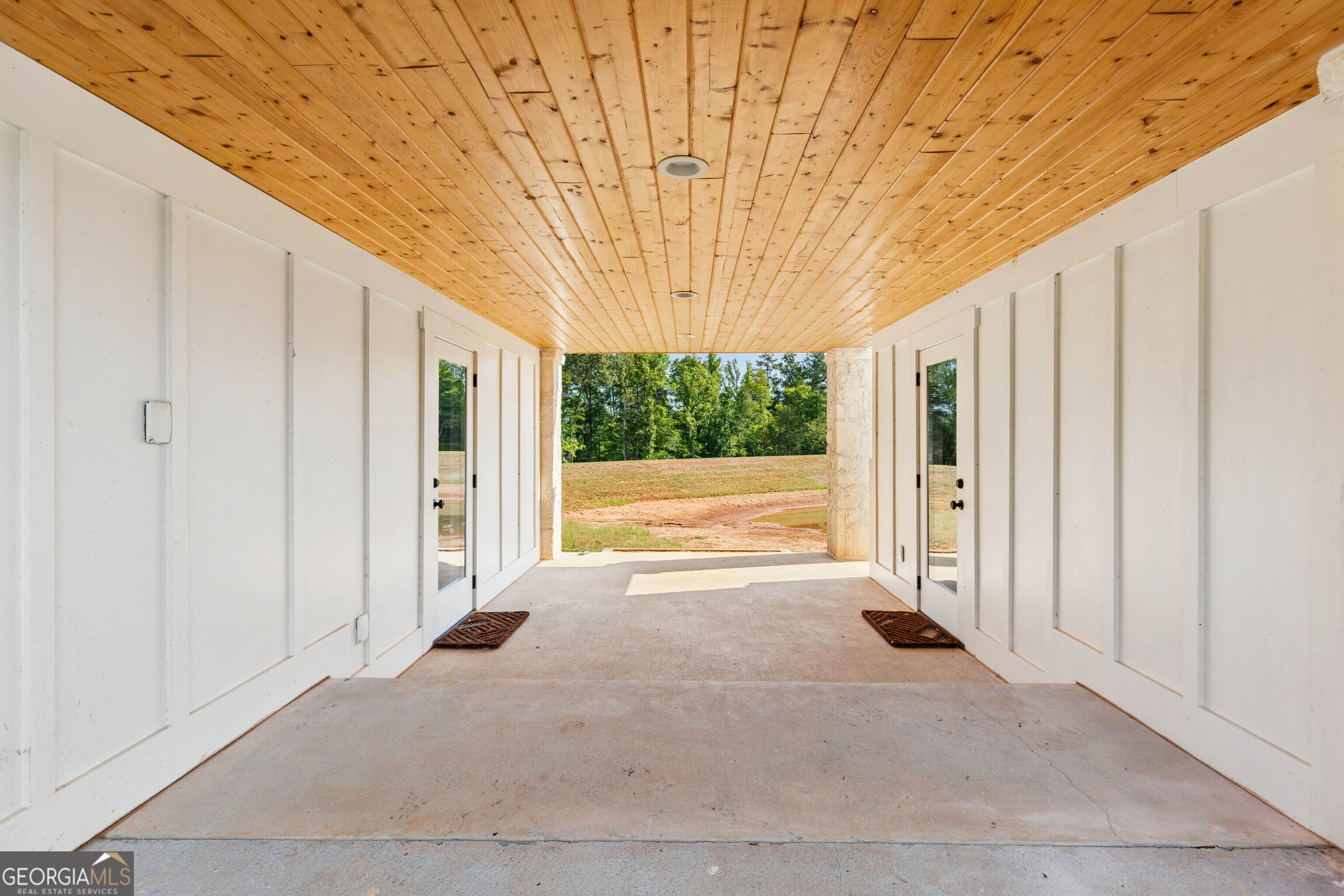 692 Hutchins Wolfskin Road Stephens GA 30667