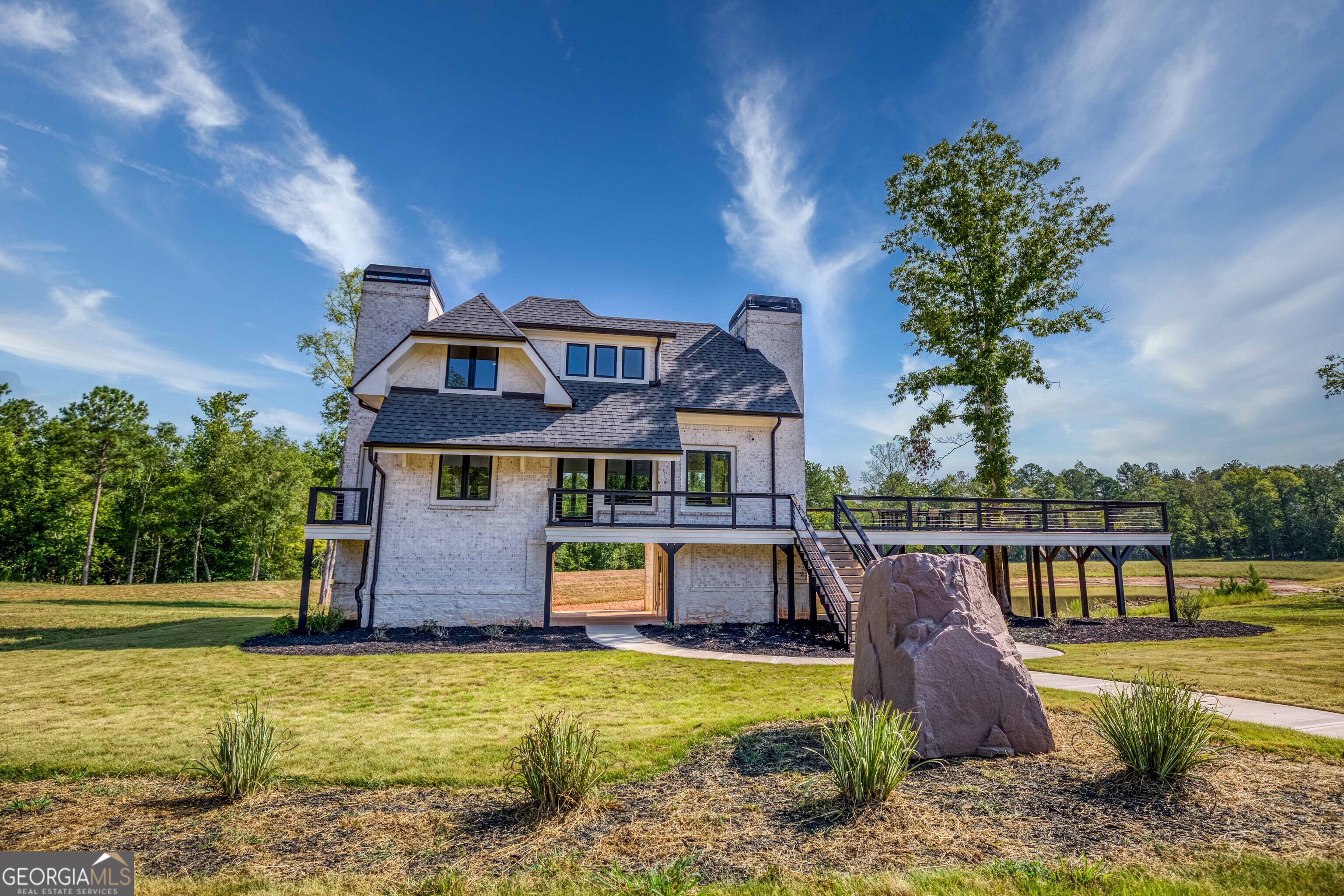 692 Hutchins Wolfskin Road Stephens GA 30667