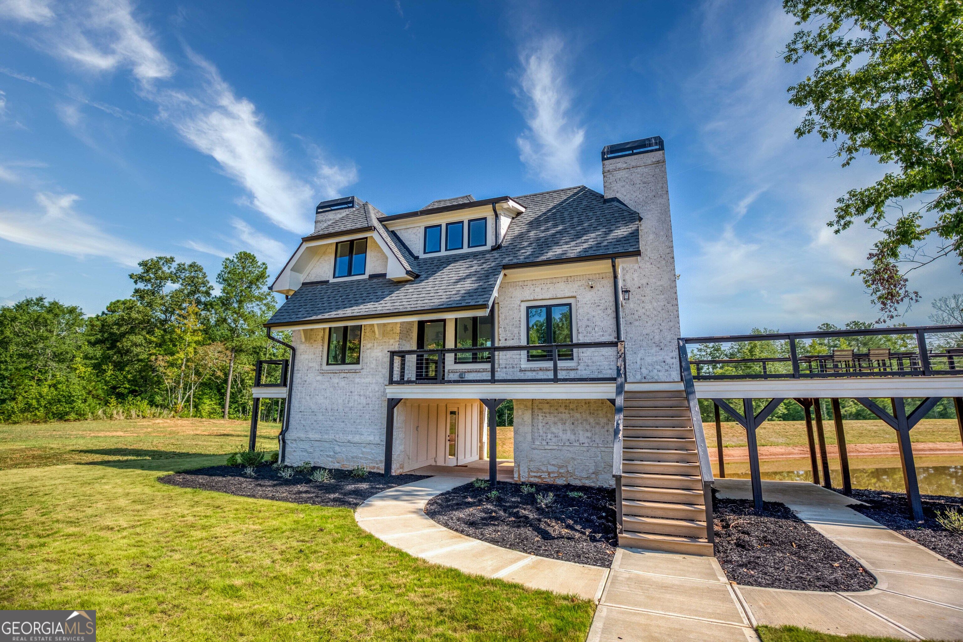 692 Hutchins Wolfskin Road Stephens GA 30667