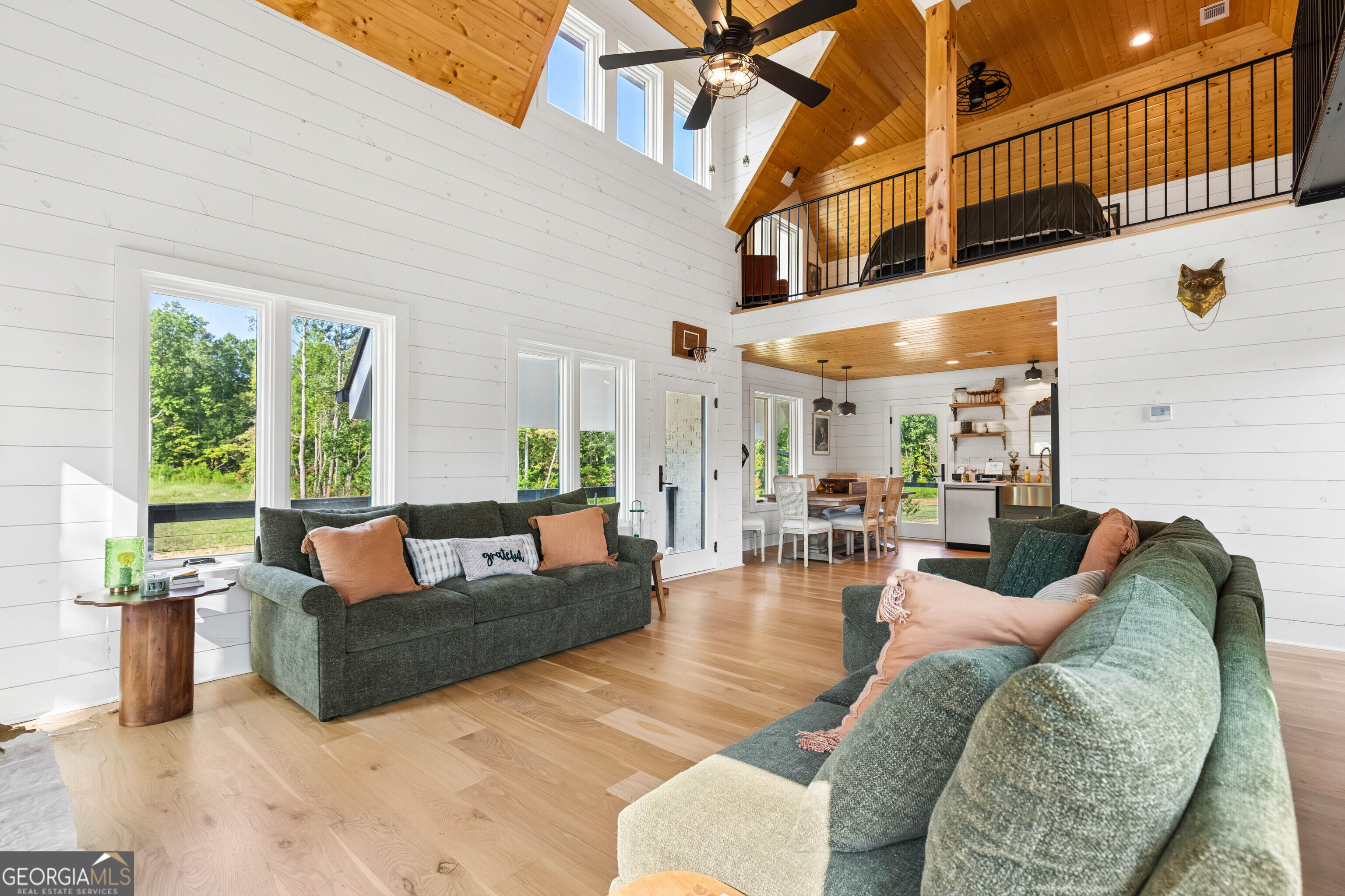 692 Hutchins Wolfskin Road Stephens GA 30667