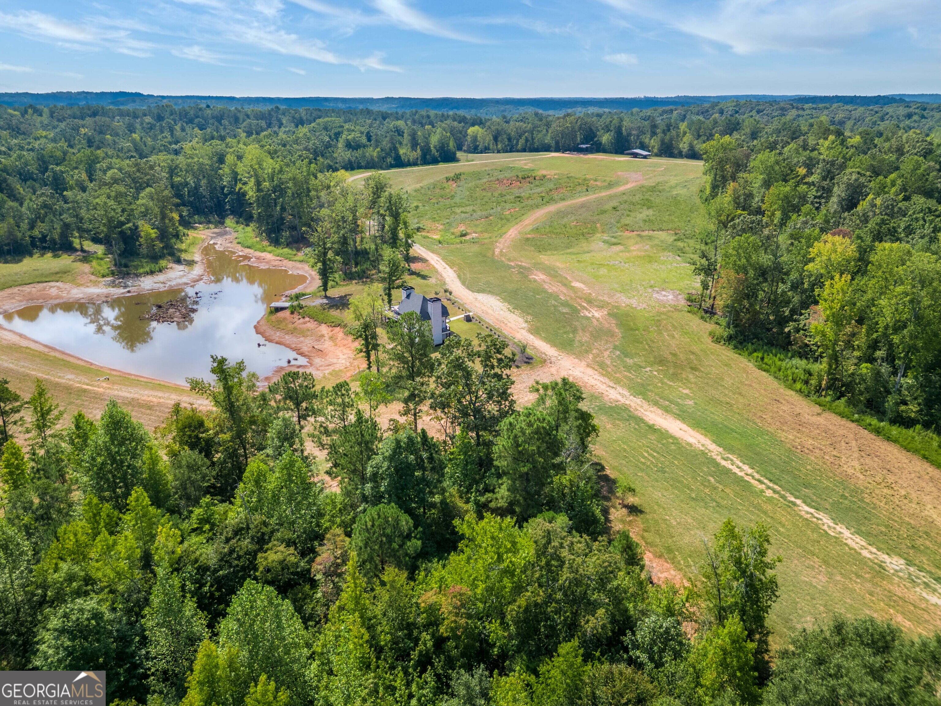 692 Hutchins Wolfskin Road Stephens GA 30667