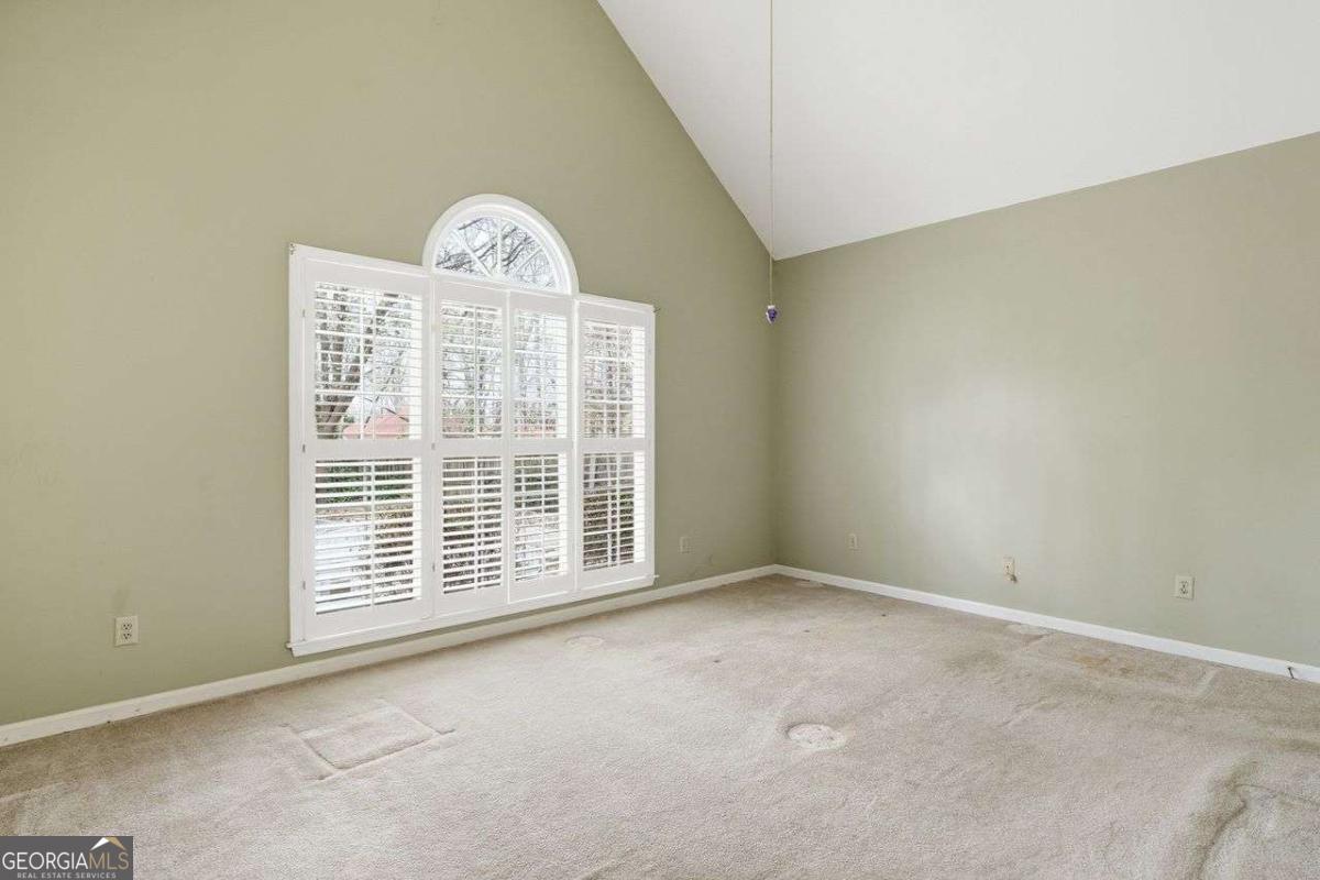 1243 Wynford Woods SW Marietta GA 30064