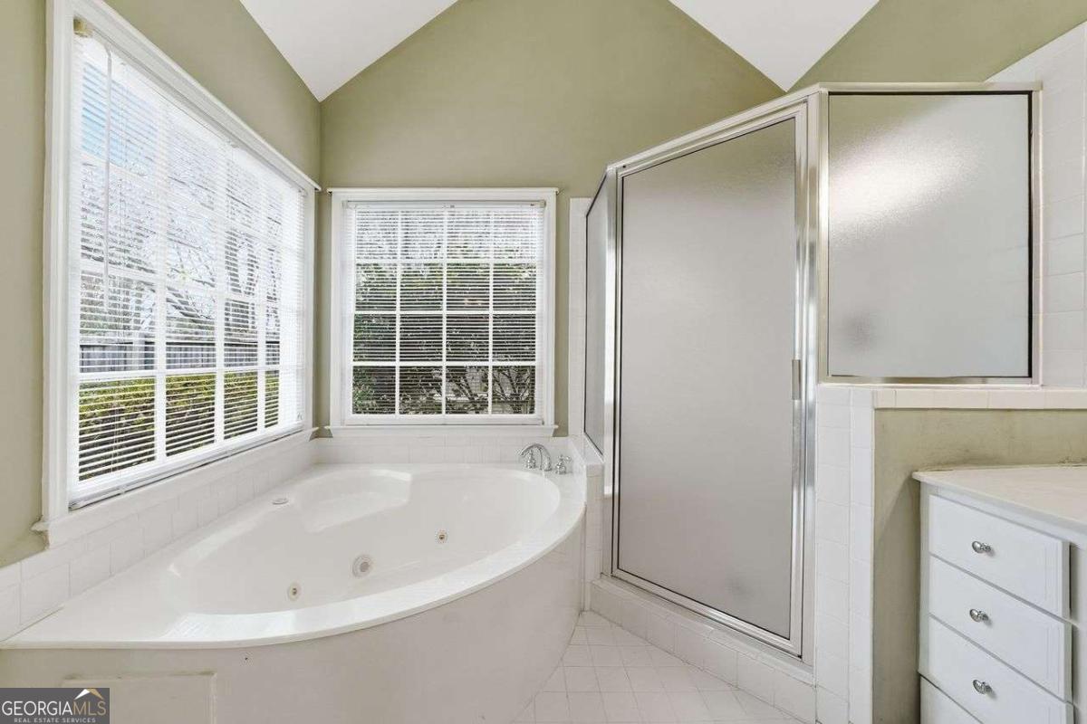 1243 Wynford Woods SW Marietta GA 30064